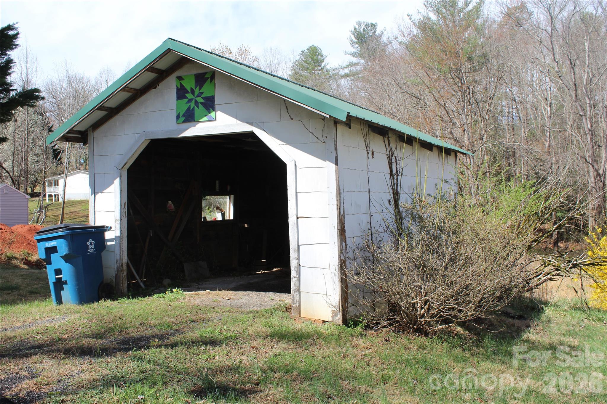 113 Williams Way — Morganton