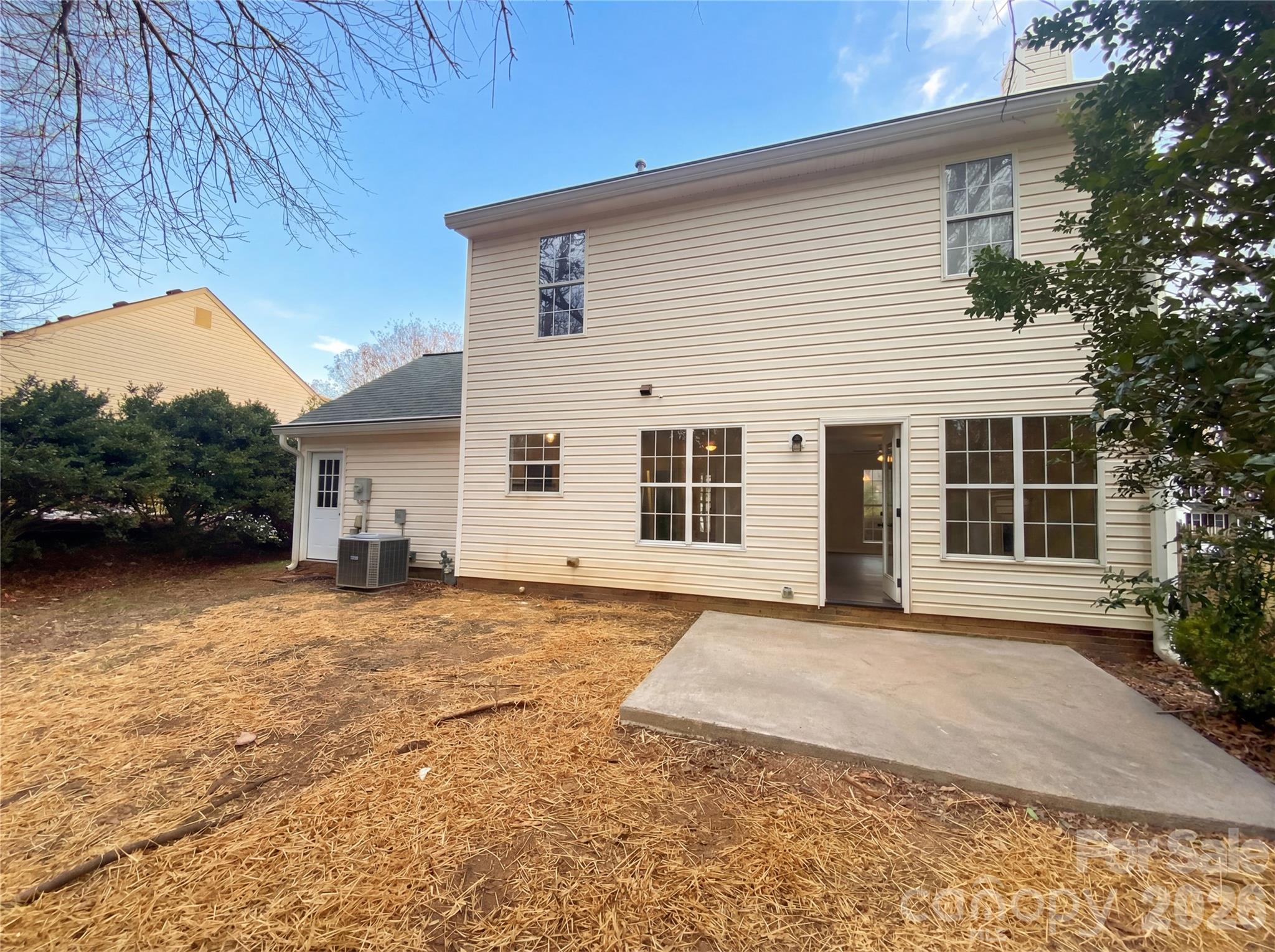 5719 Rocbridge Lane — Charlotte