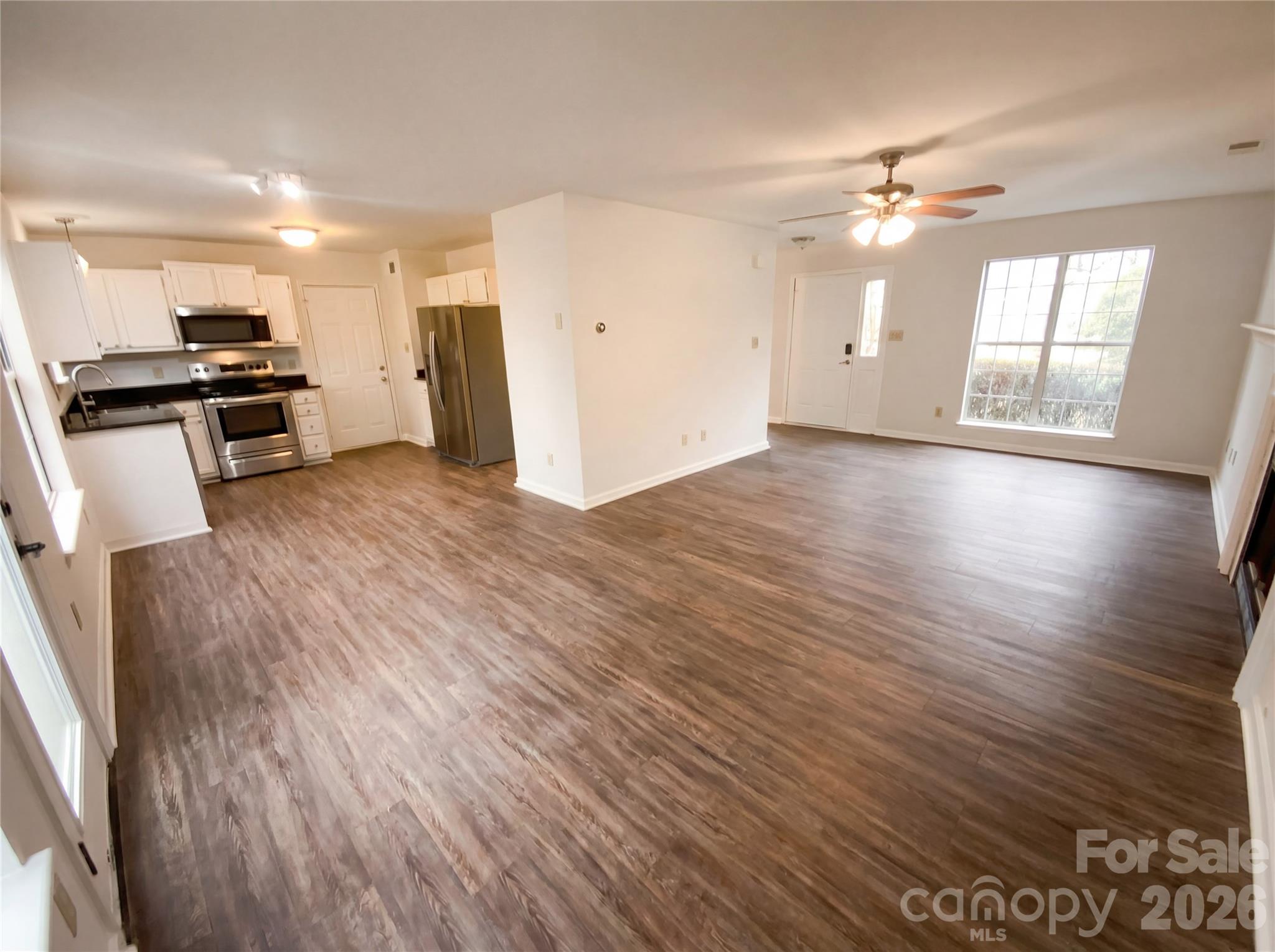 5719 Rocbridge Lane — Charlotte