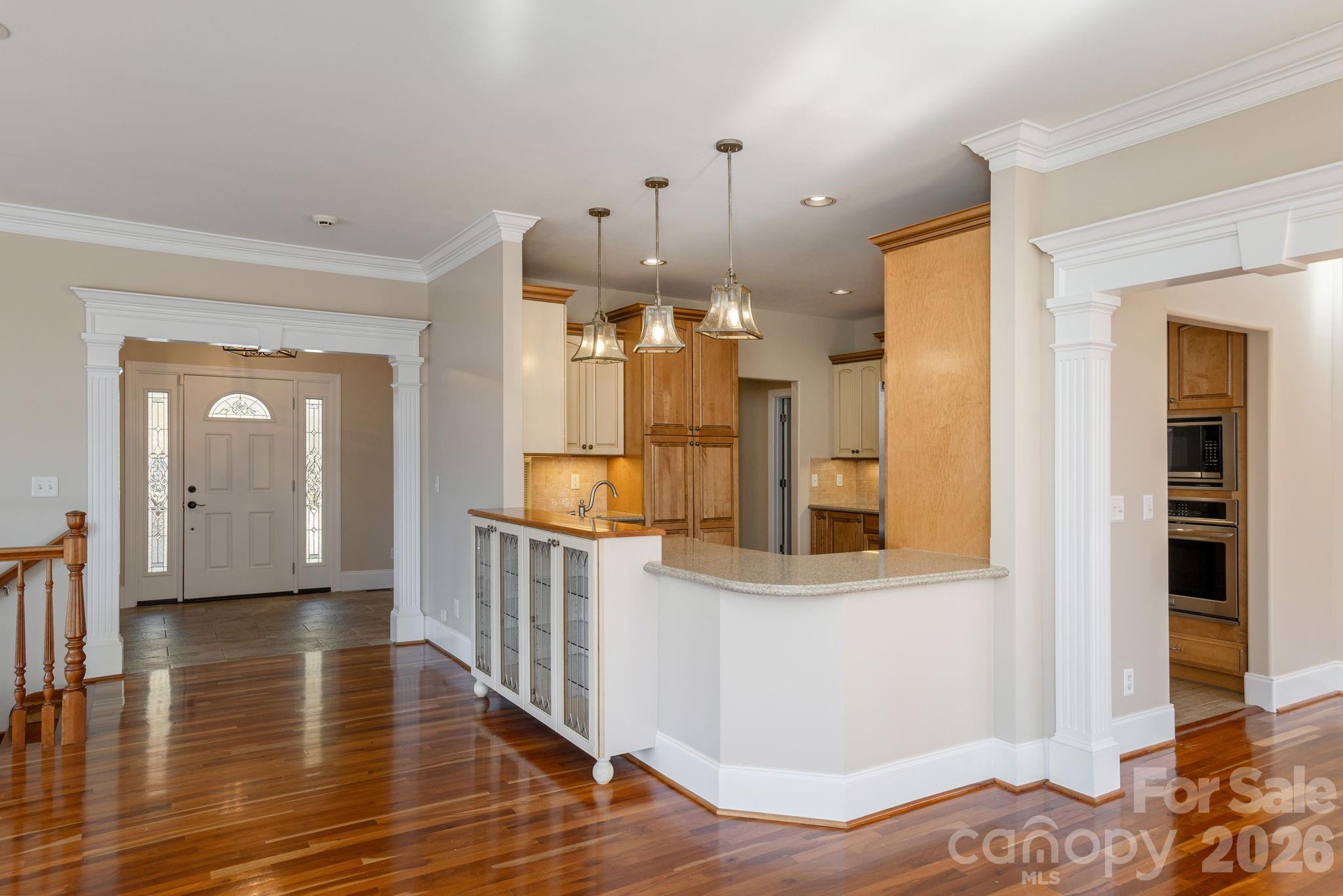 16 WINTERBERRY Drive — Hendersonville
