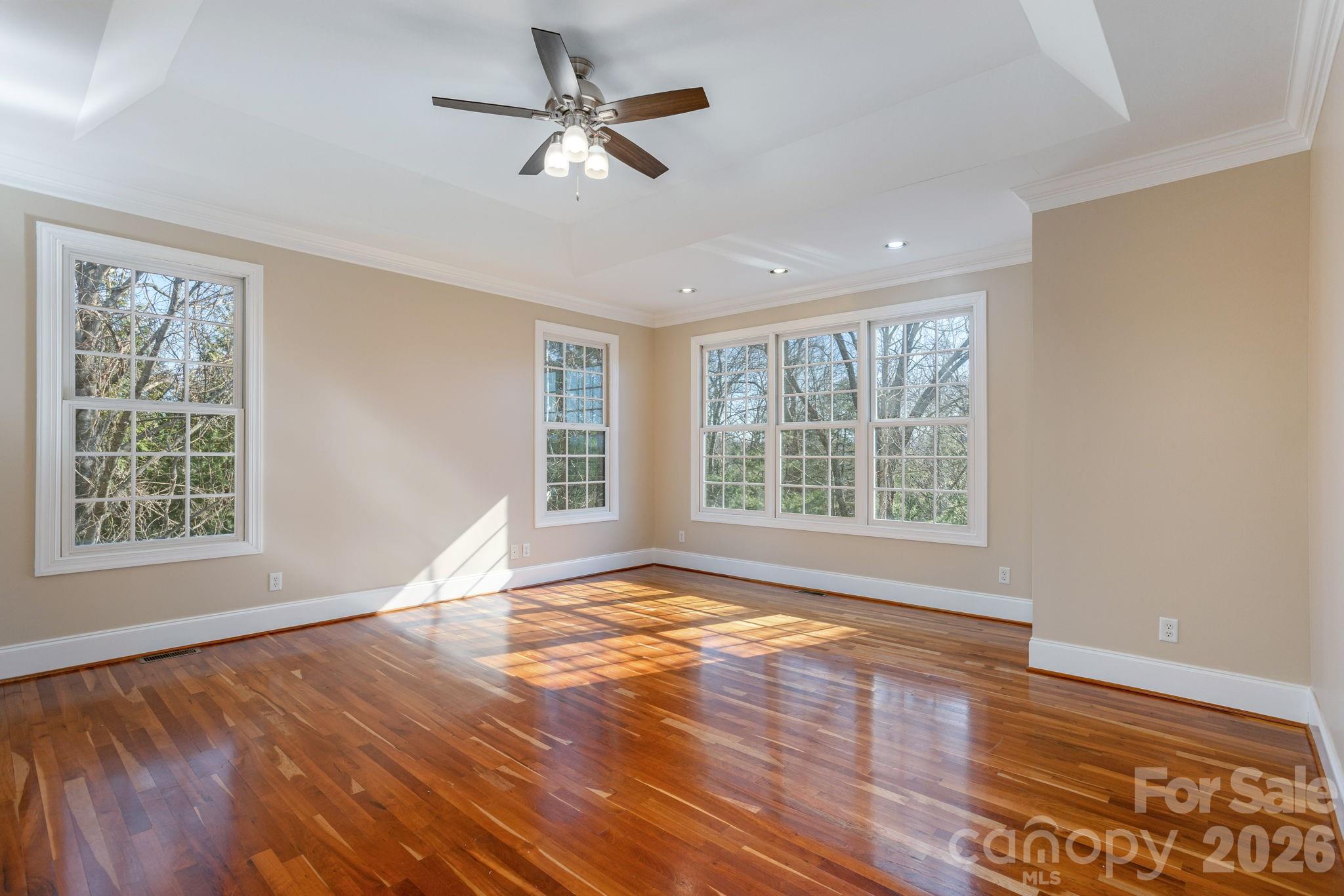 16 WINTERBERRY Drive — Hendersonville