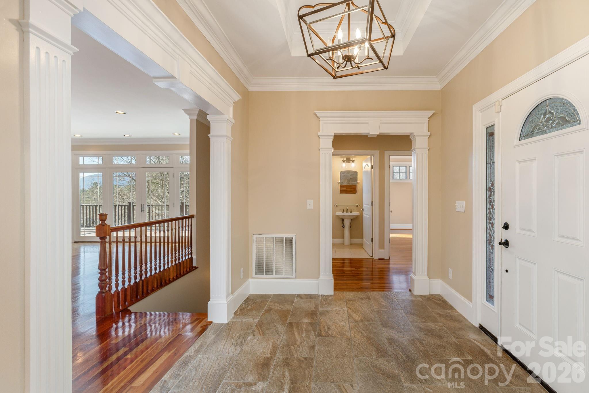16 WINTERBERRY Drive — Hendersonville