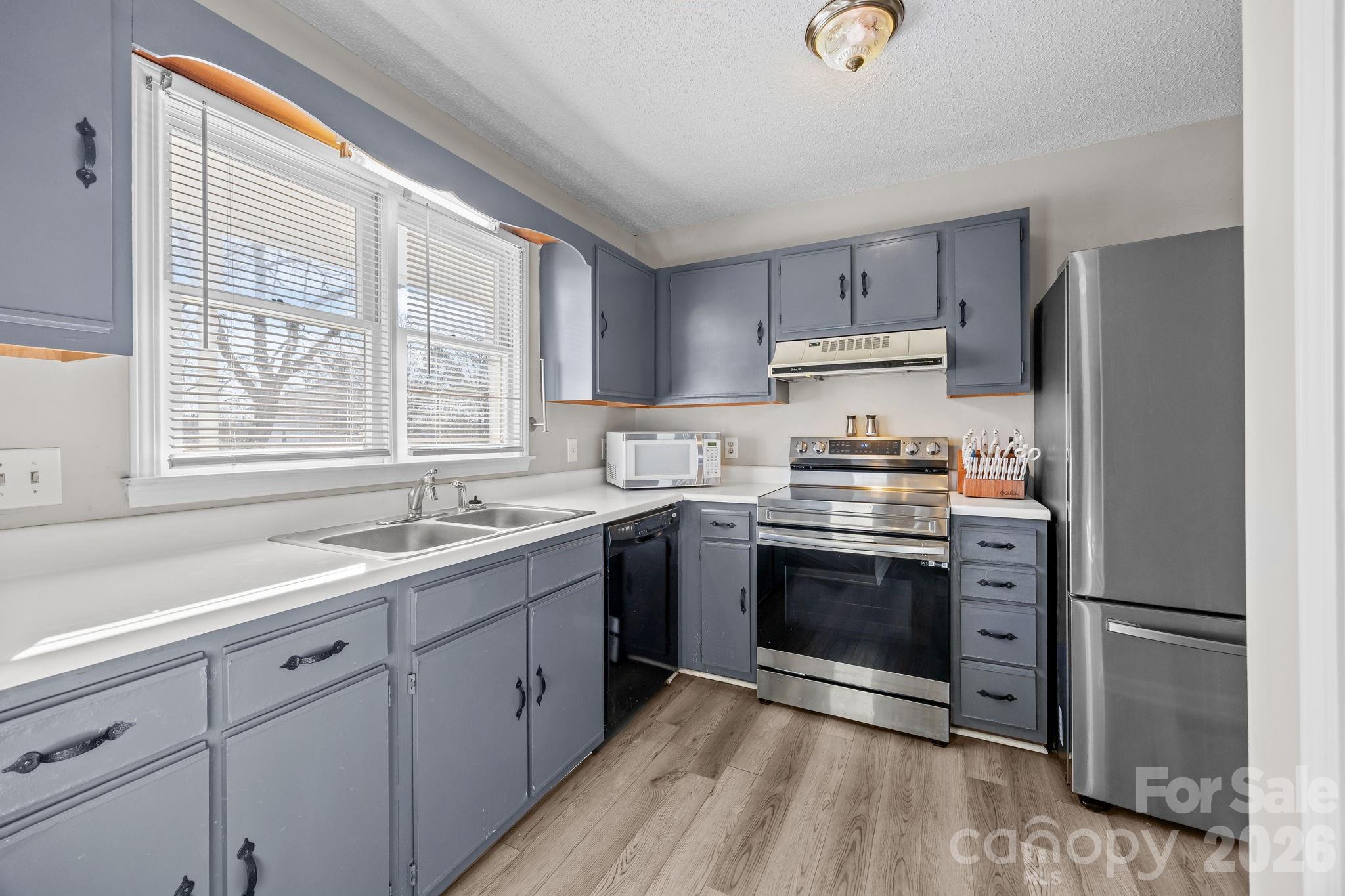 1010 Oakmont Court — Salisbury
