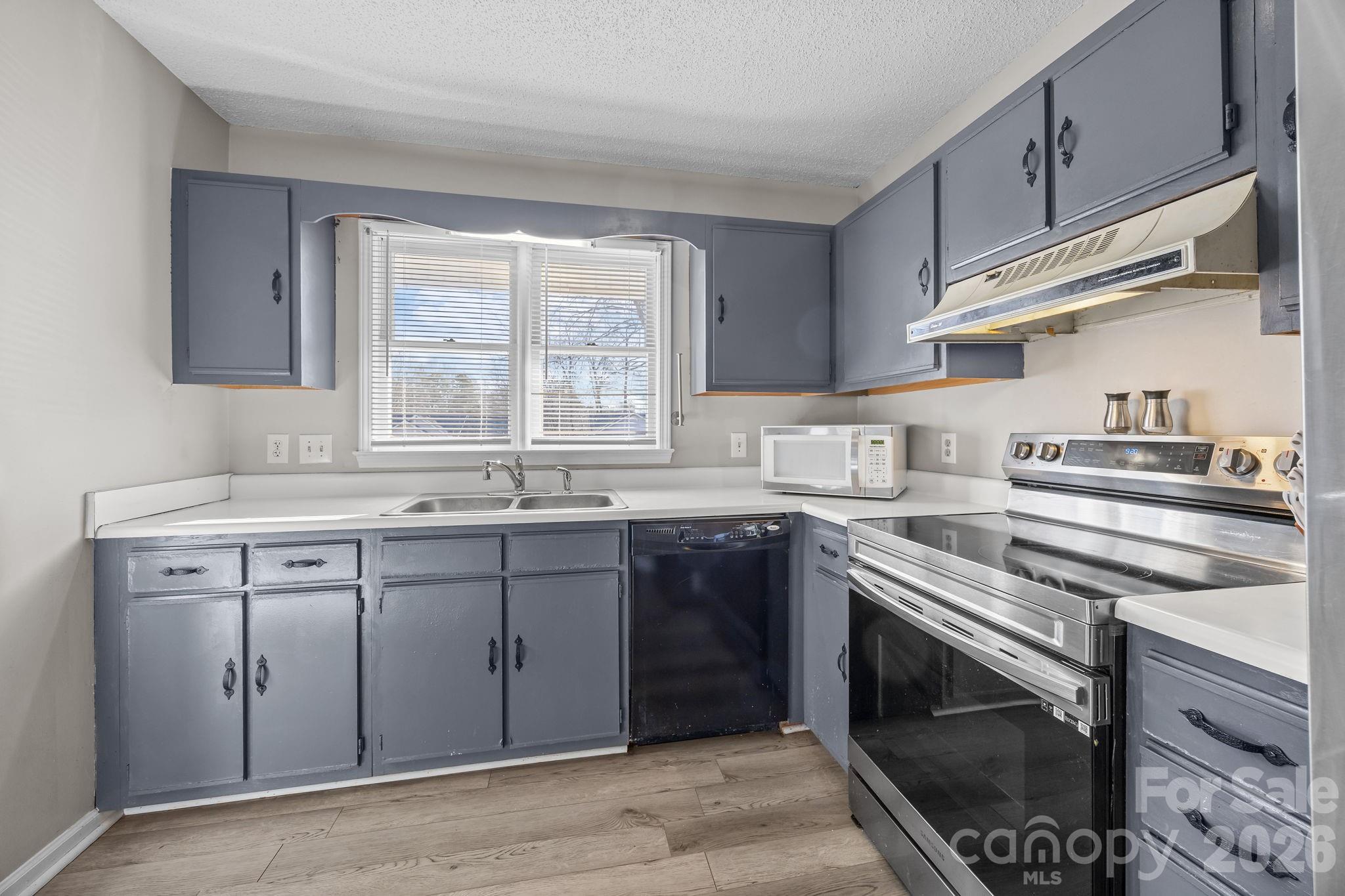 1010 Oakmont Court — Salisbury