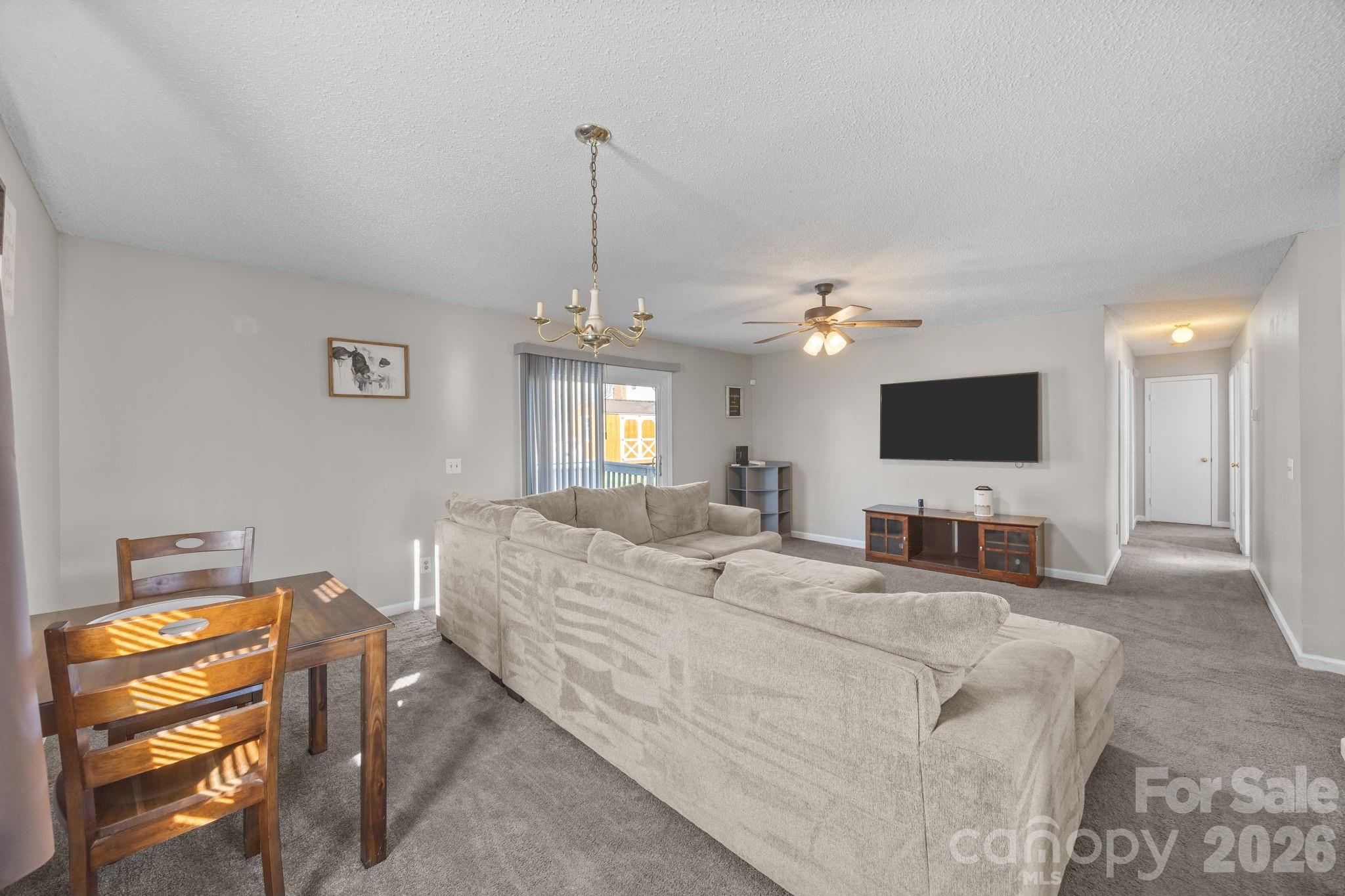 1010 Oakmont Court — Salisbury