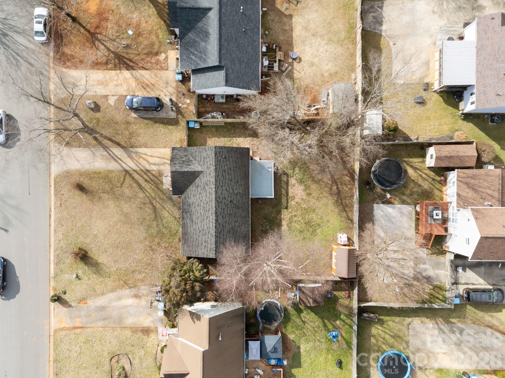 1010 Oakmont Court — Salisbury