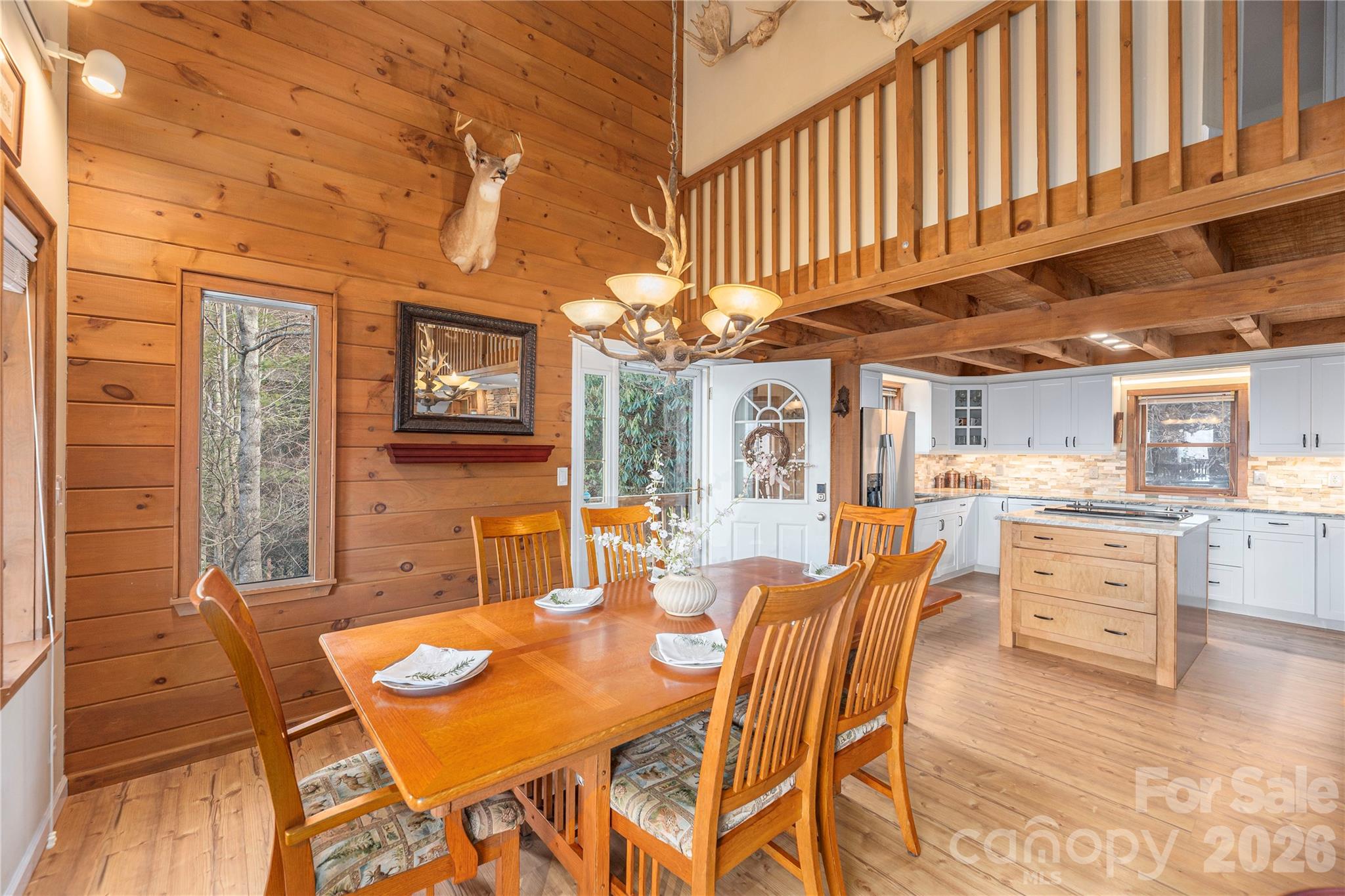 236 Dove Drive — Maggie Valley