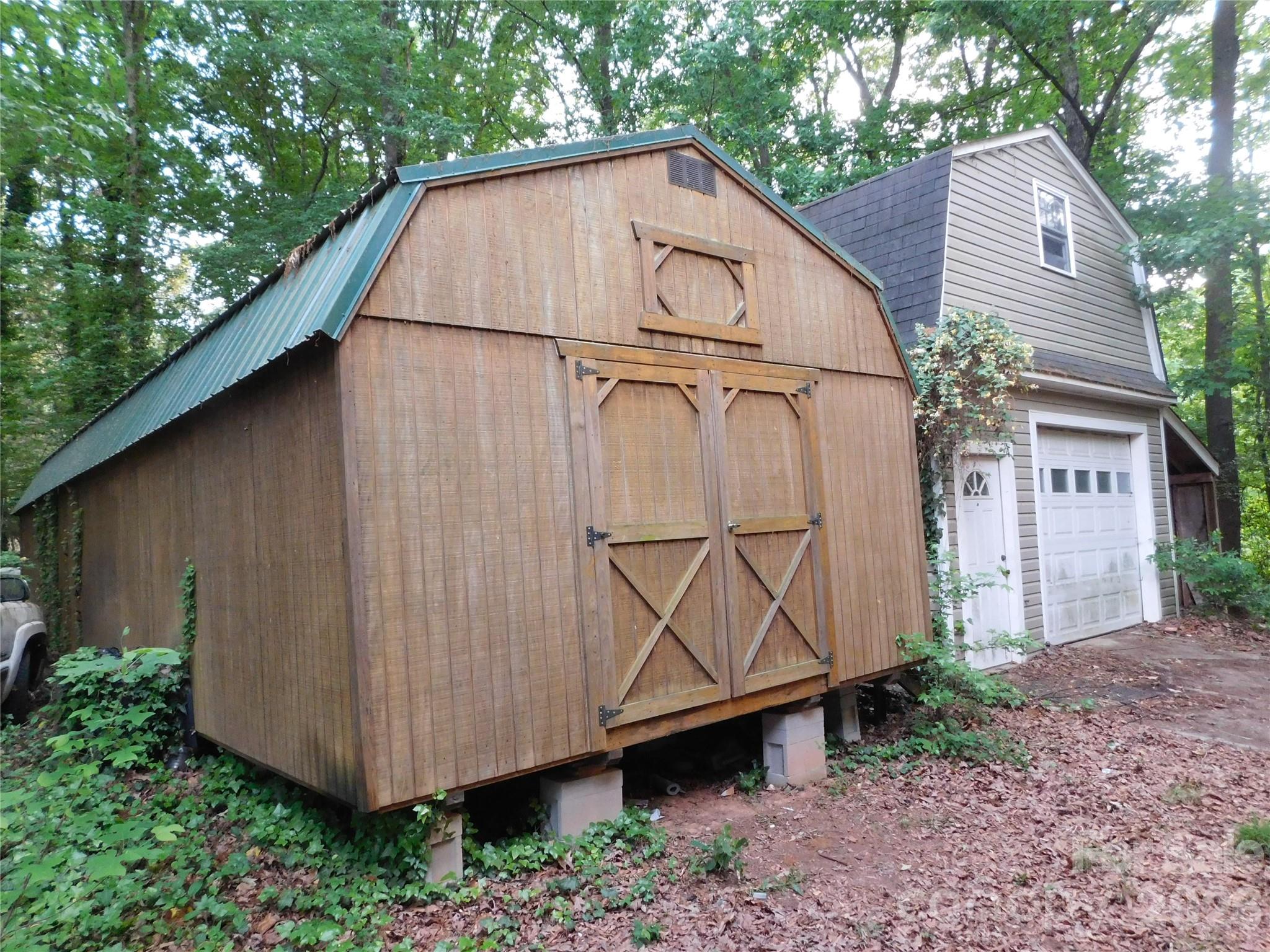 5509 Morgan Mill Road — Monroe