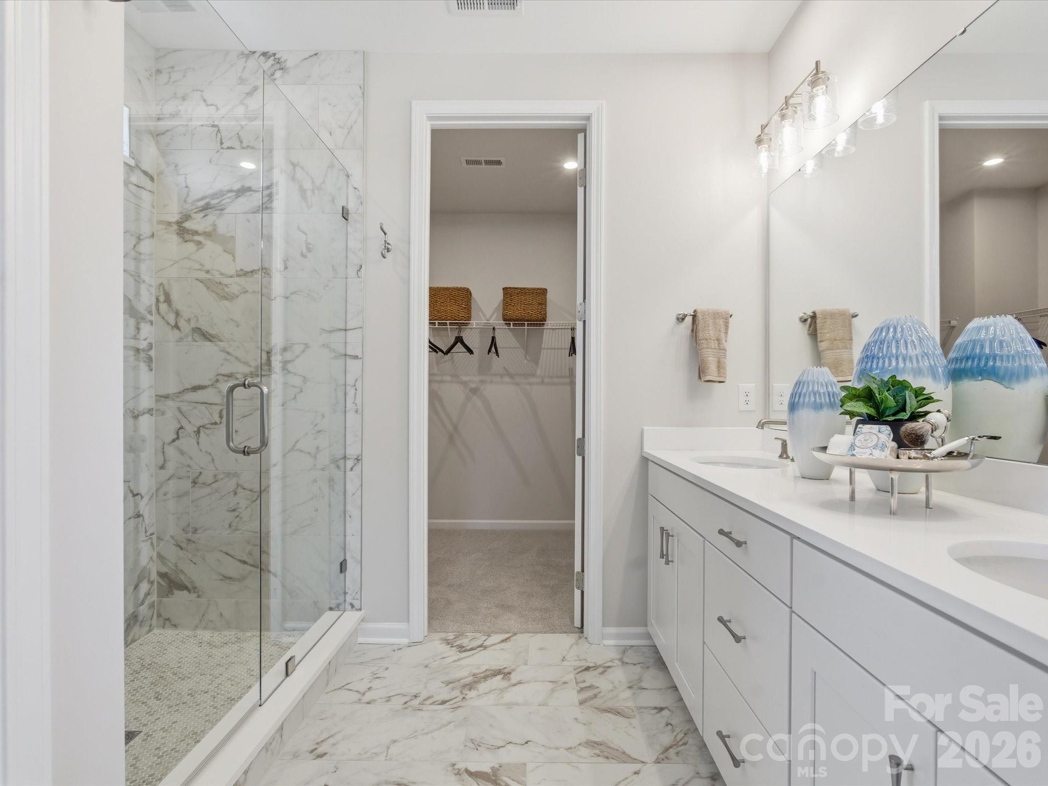1323 Sandstar Lane — Charlotte