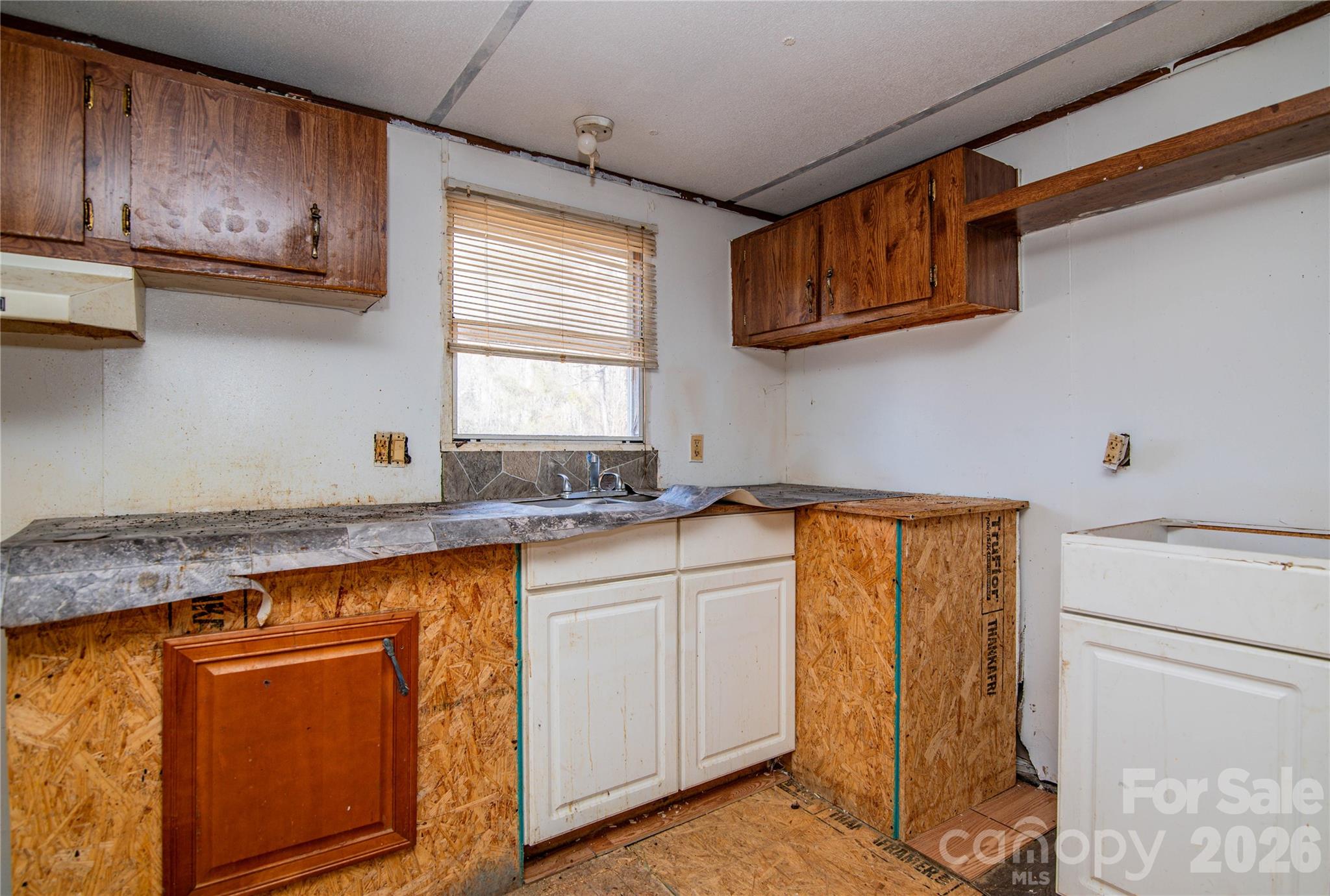 682 Grant Drive — Roanoke Rapids