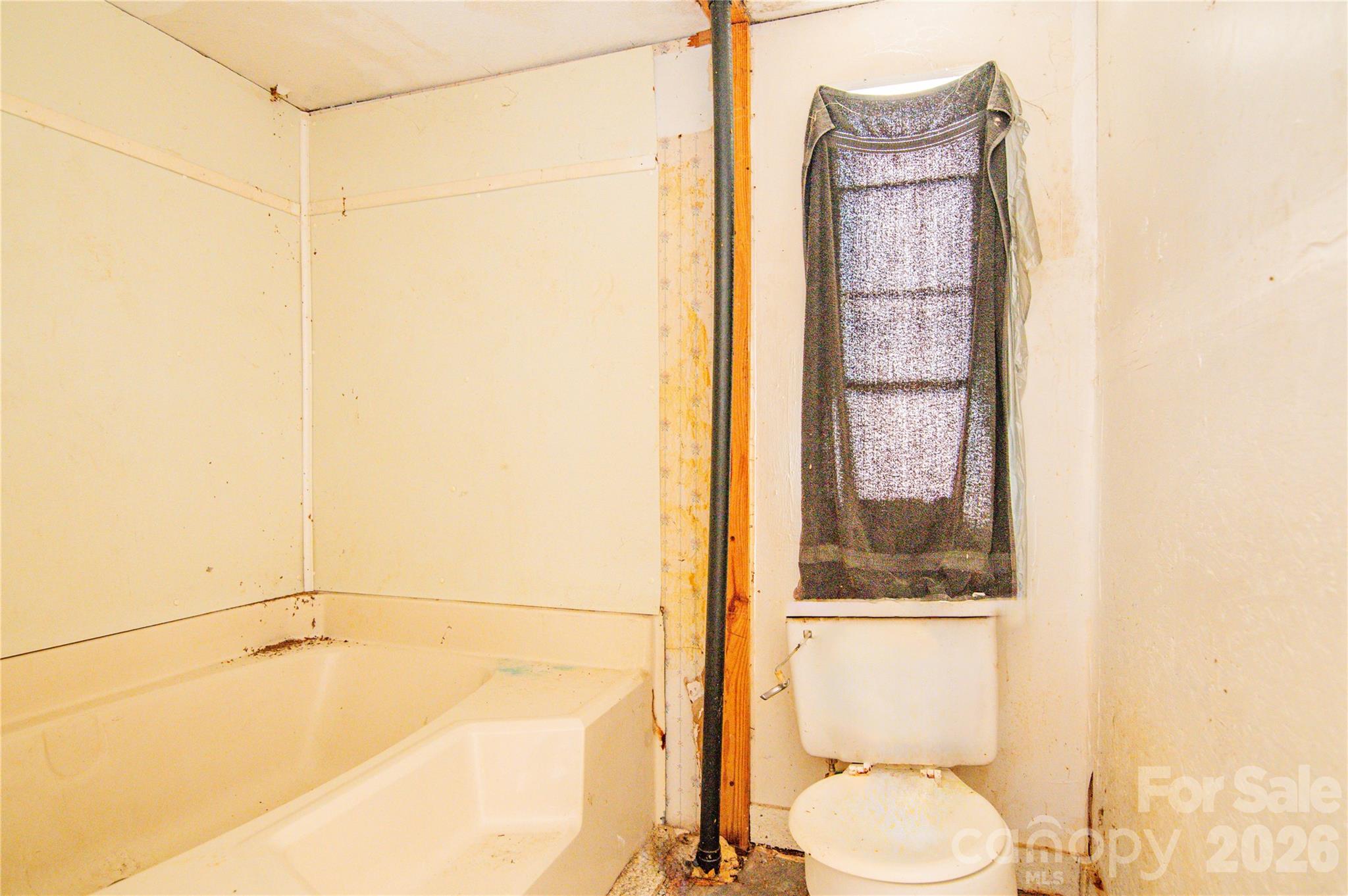 682 Grant Drive — Roanoke Rapids