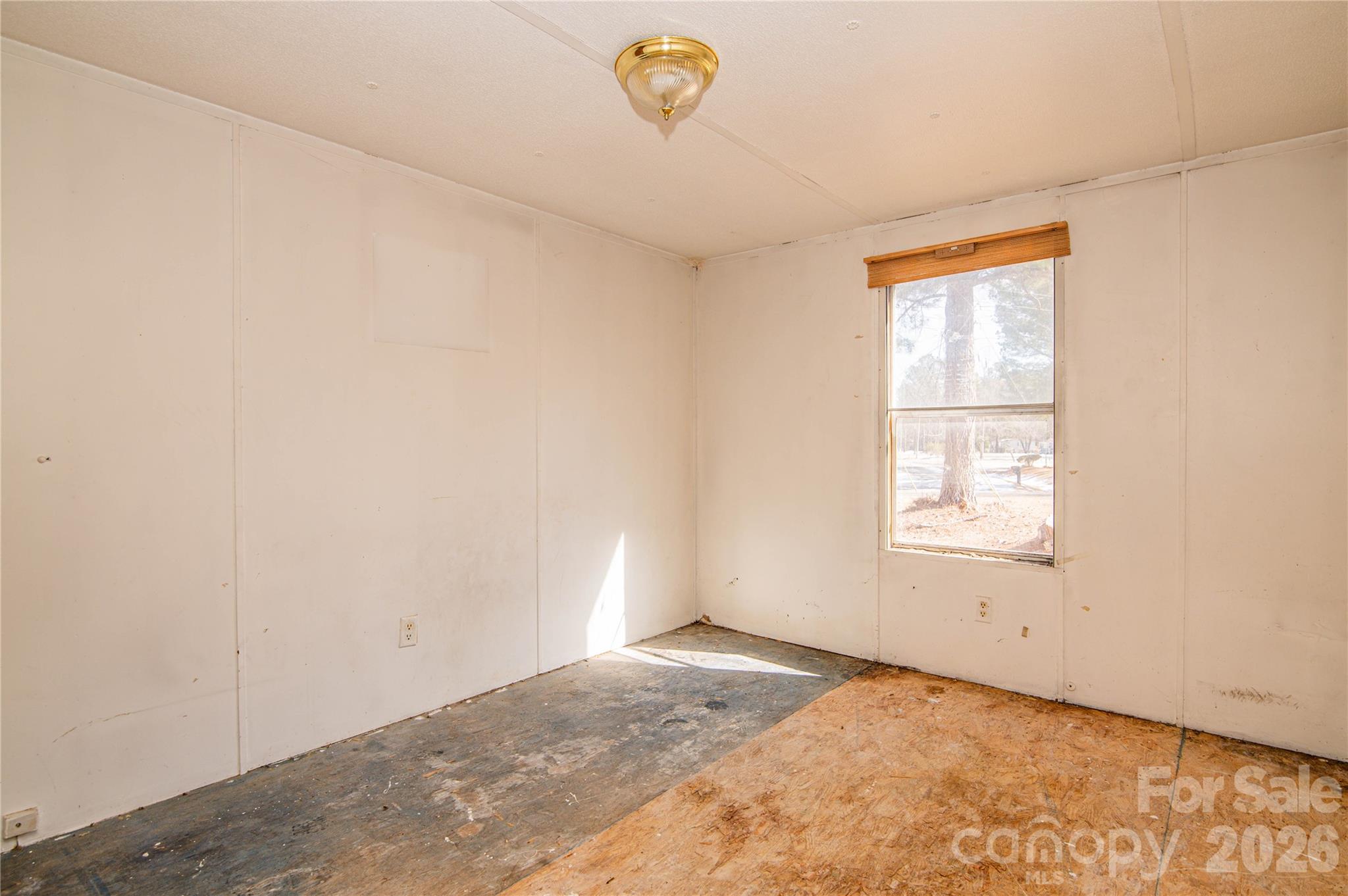 682 Grant Drive — Roanoke Rapids