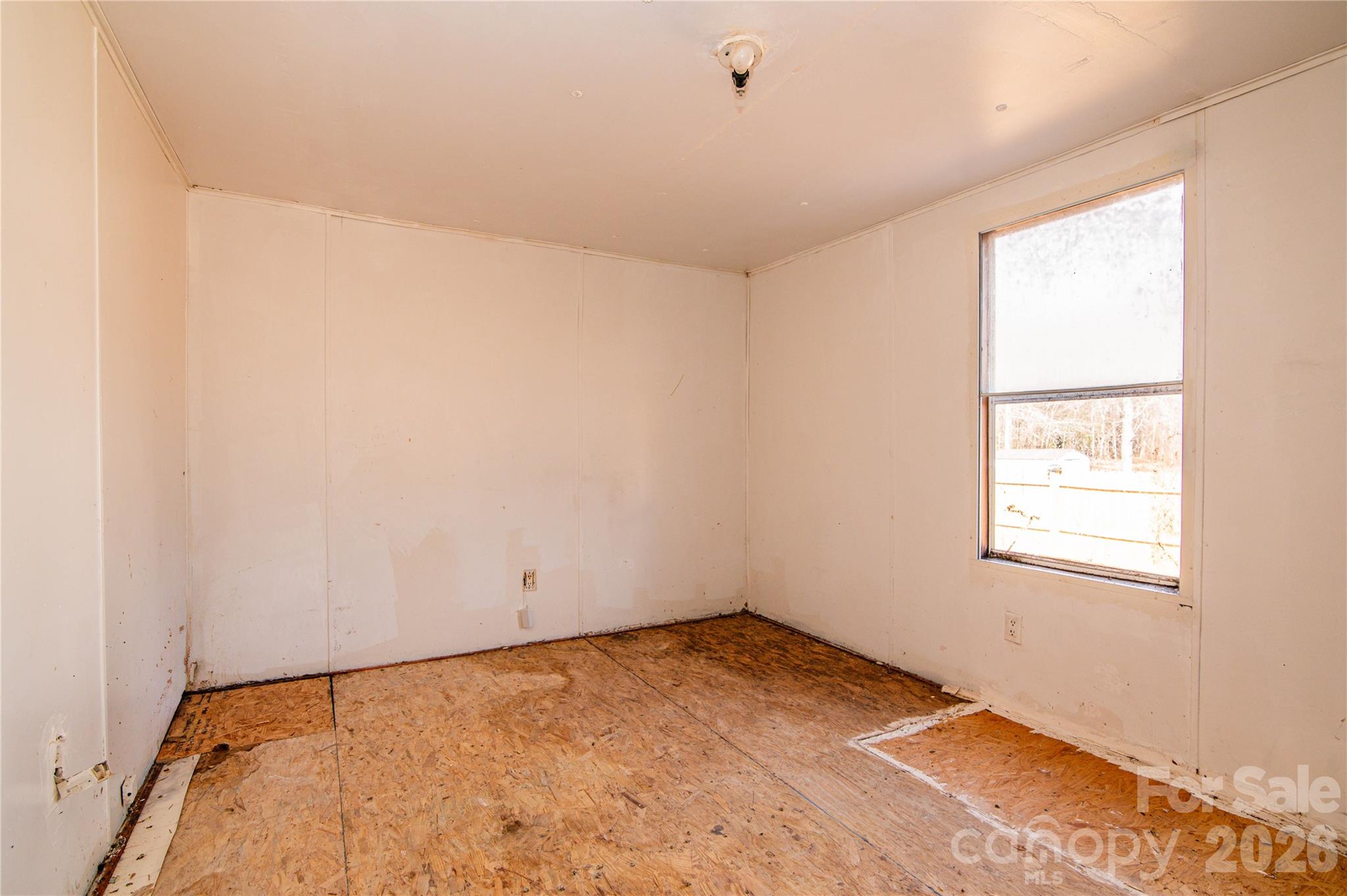 682 Grant Drive — Roanoke Rapids