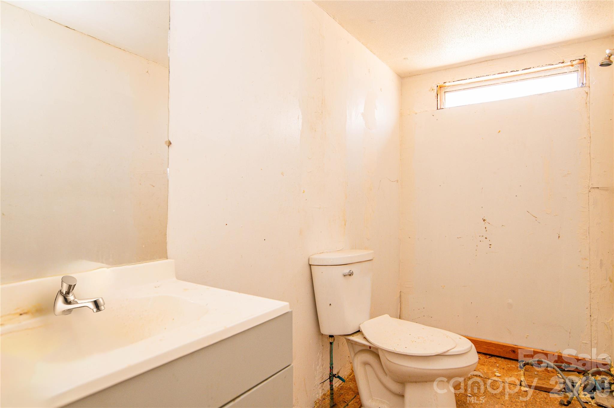 682 Grant Drive — Roanoke Rapids
