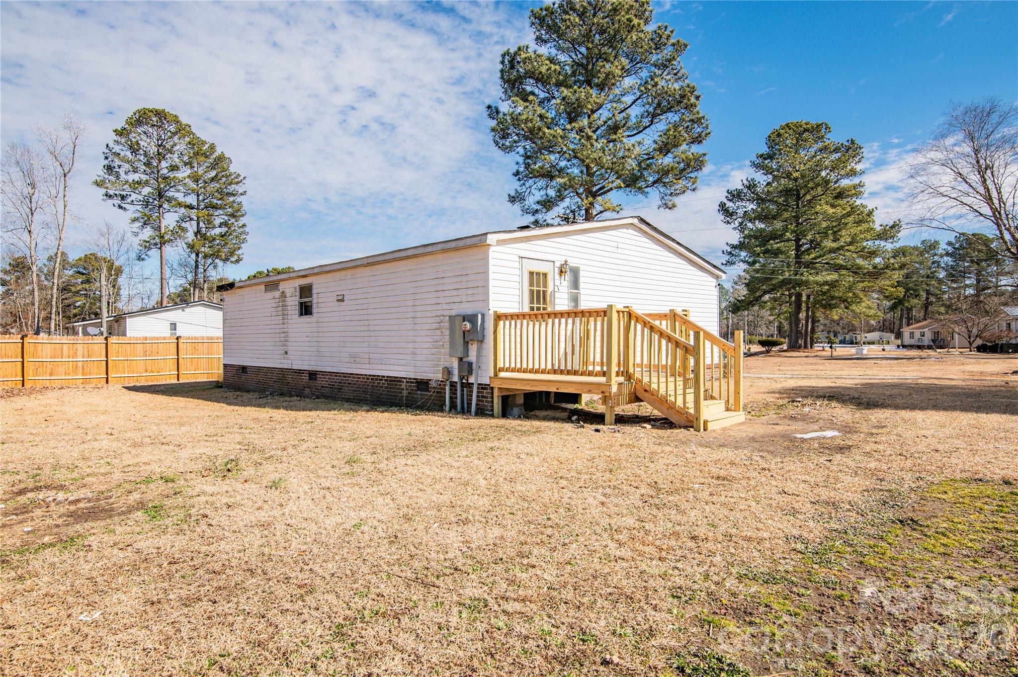 682 Grant Drive — Roanoke Rapids