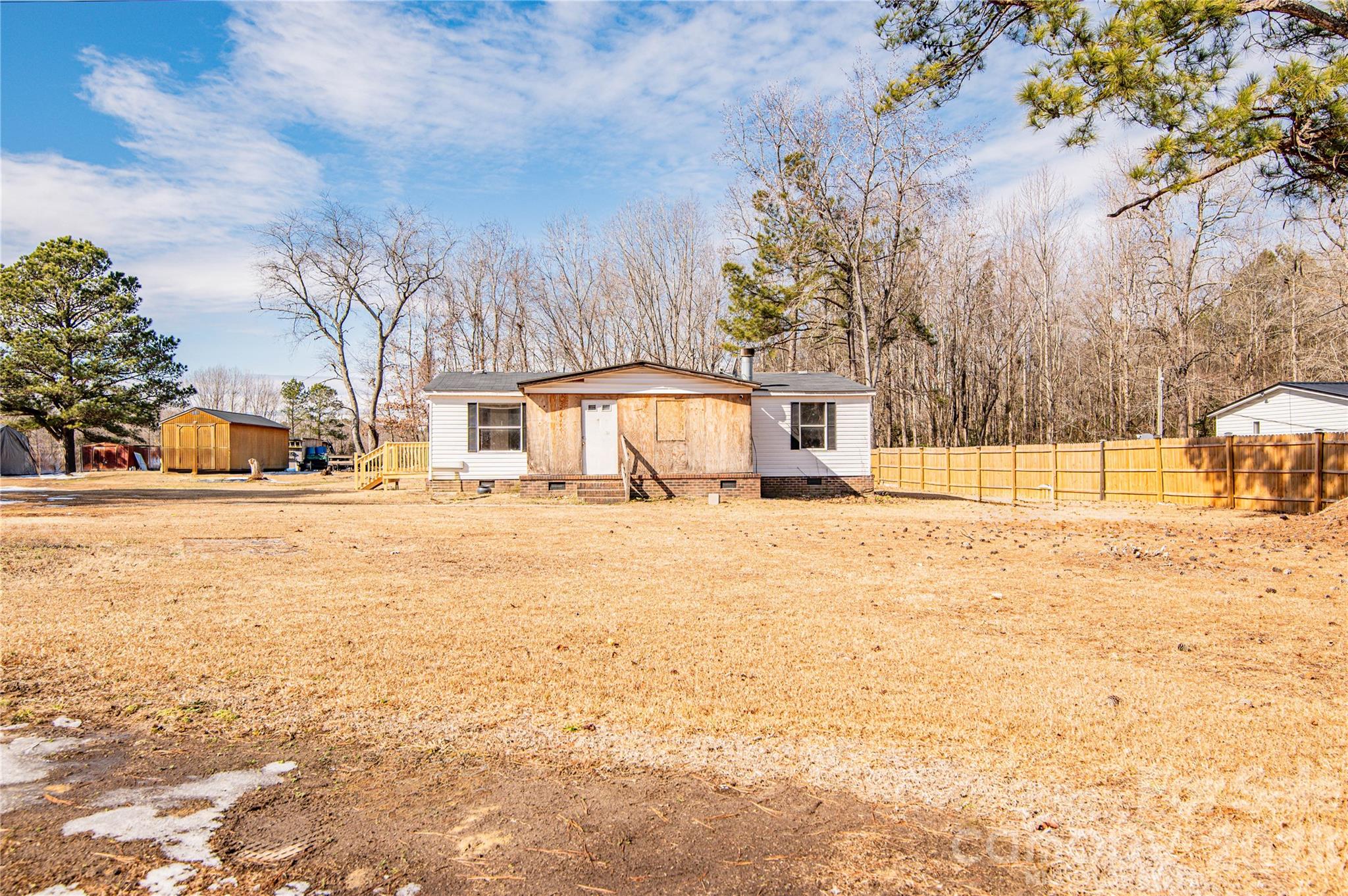 682 Grant Drive — Roanoke Rapids