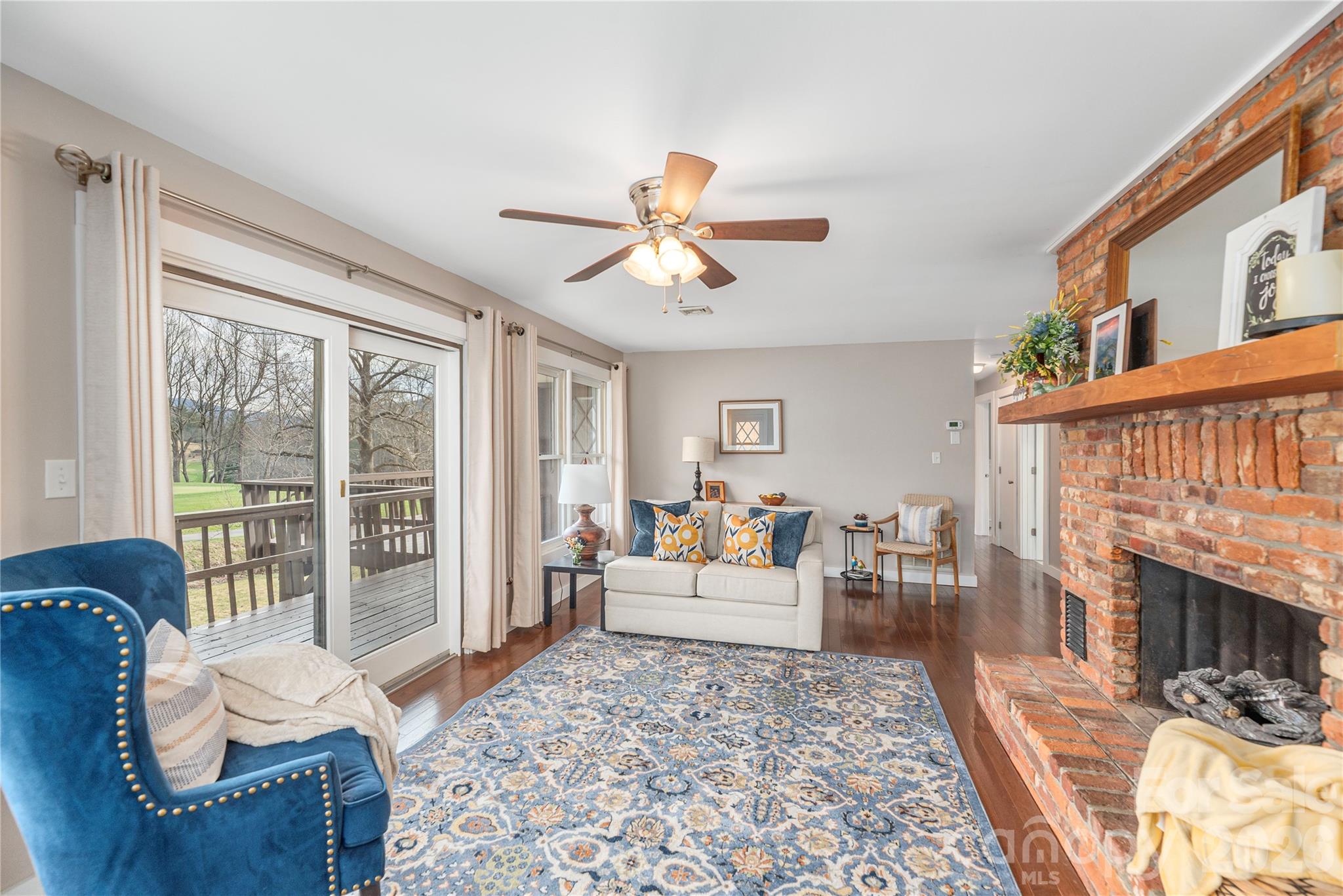 85 Dawn Lane — Canton