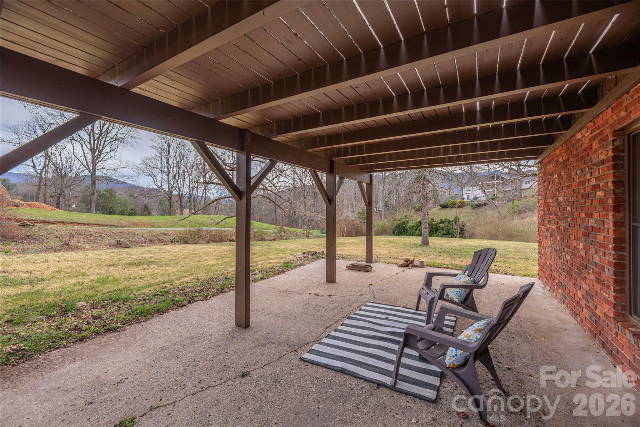 85 Dawn Lane — Canton