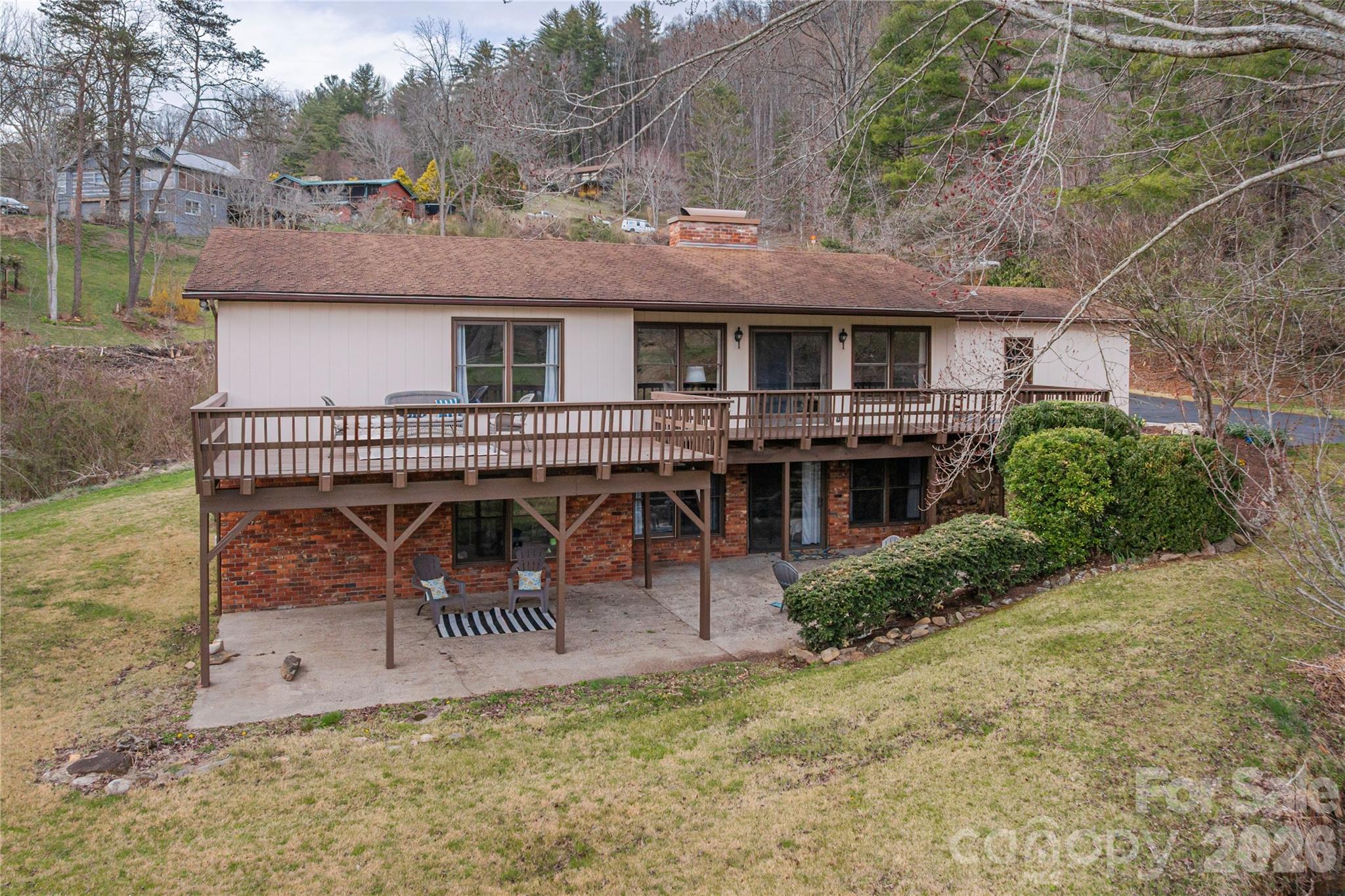 85 Dawn Lane — Canton