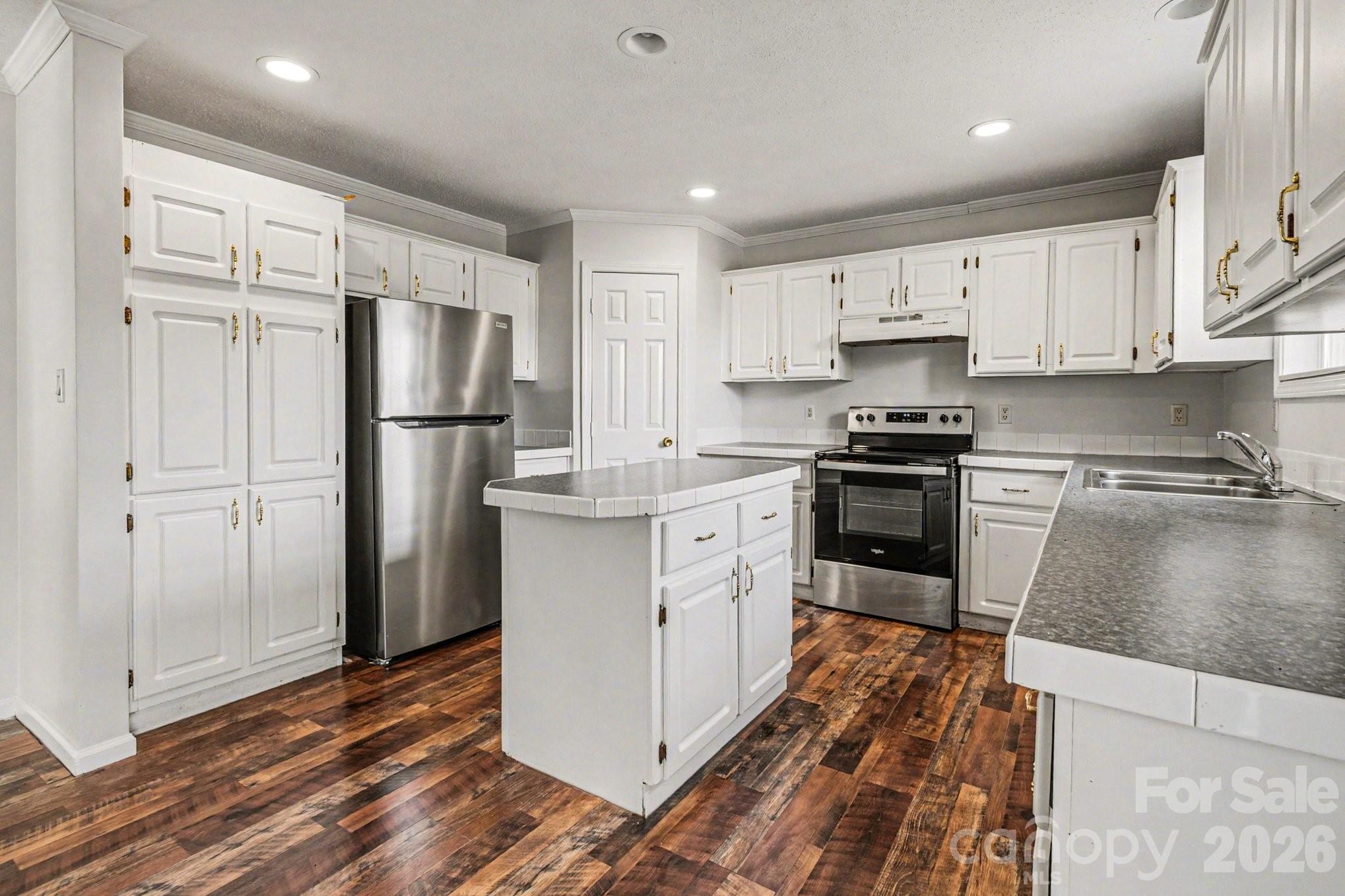 508 Bridgestone Lane — Rock Hill