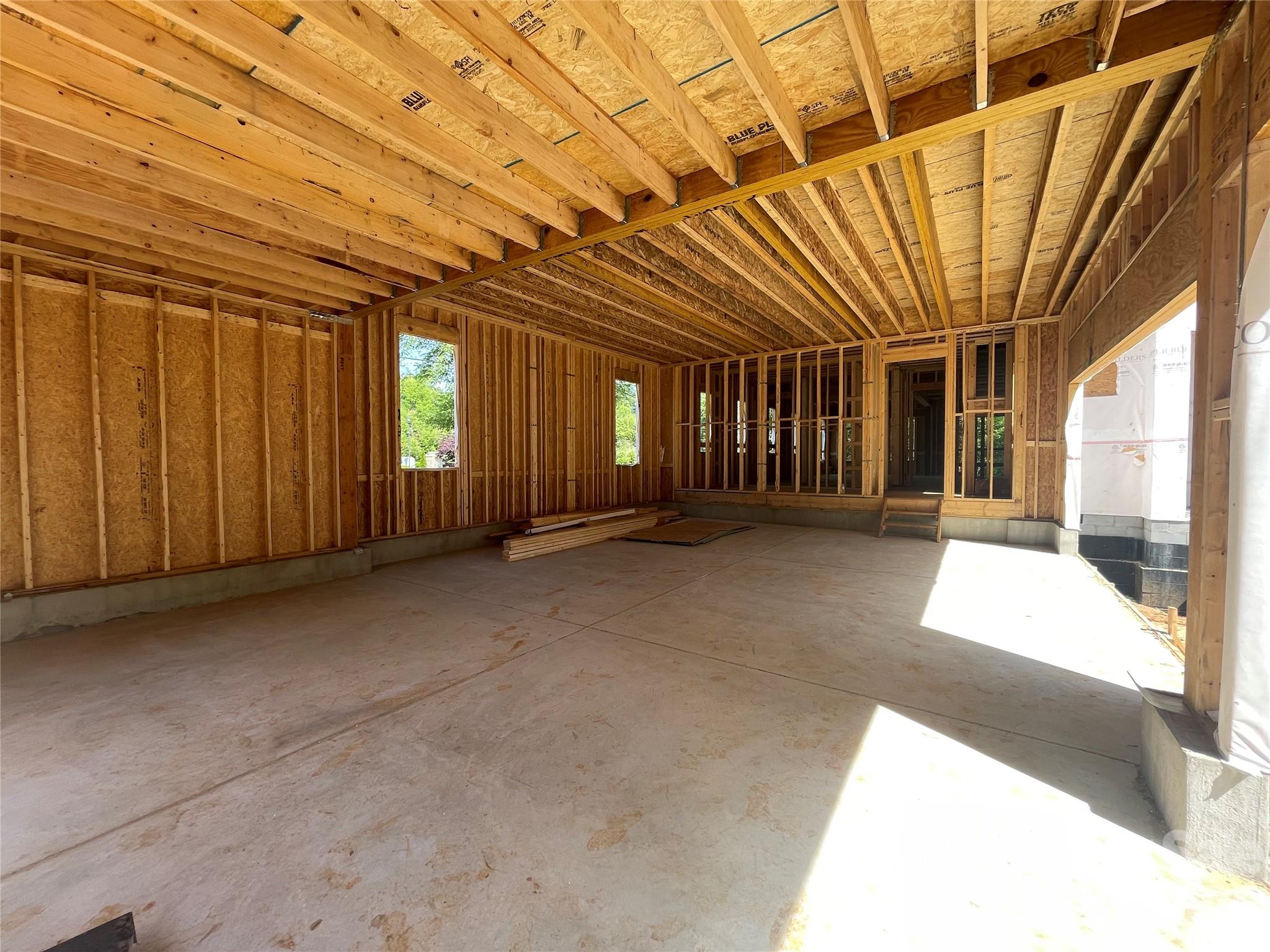 1205 Meadowood Lane — Charlotte