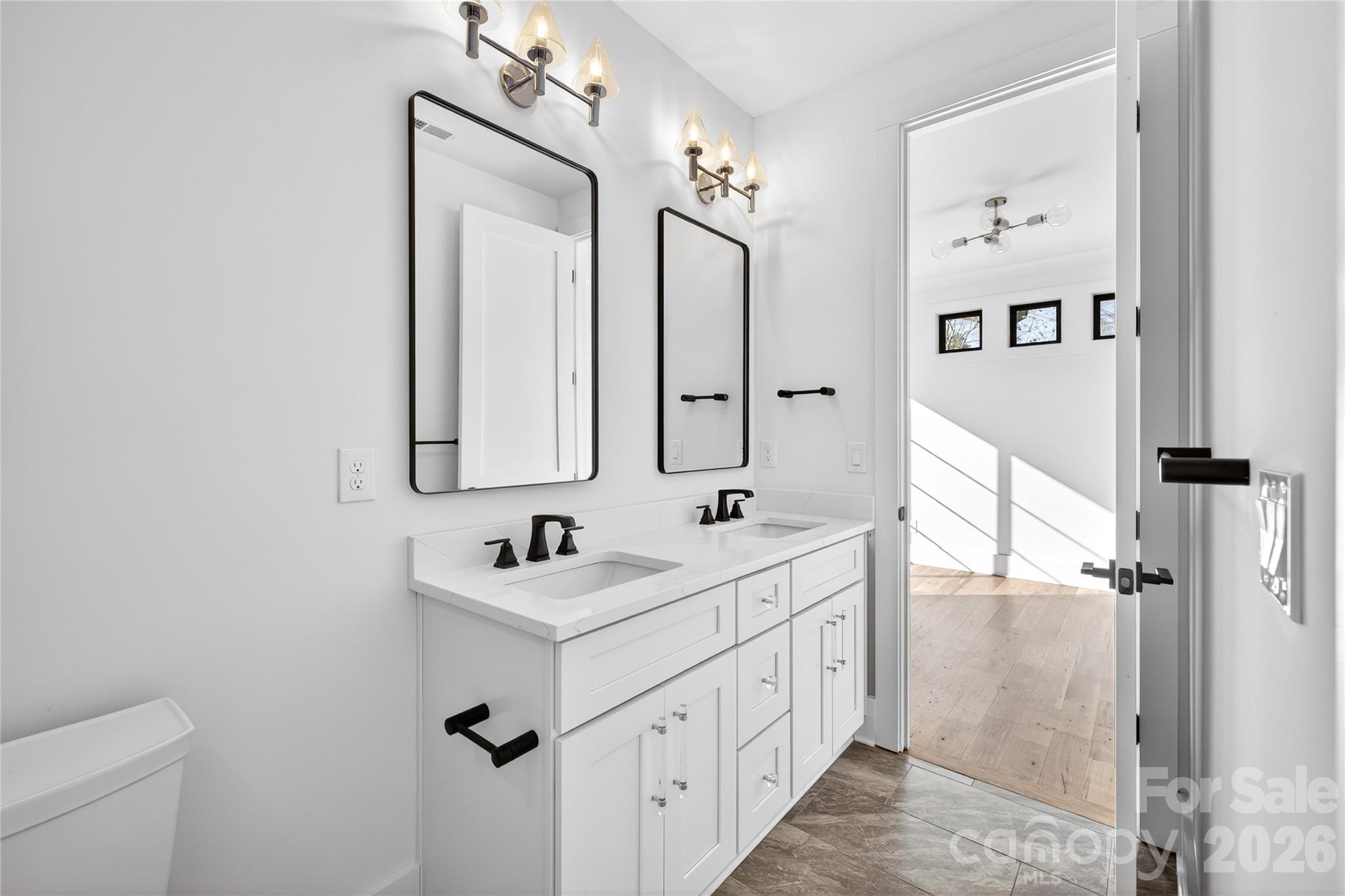 16311 Riverpointe Drive — Charlotte