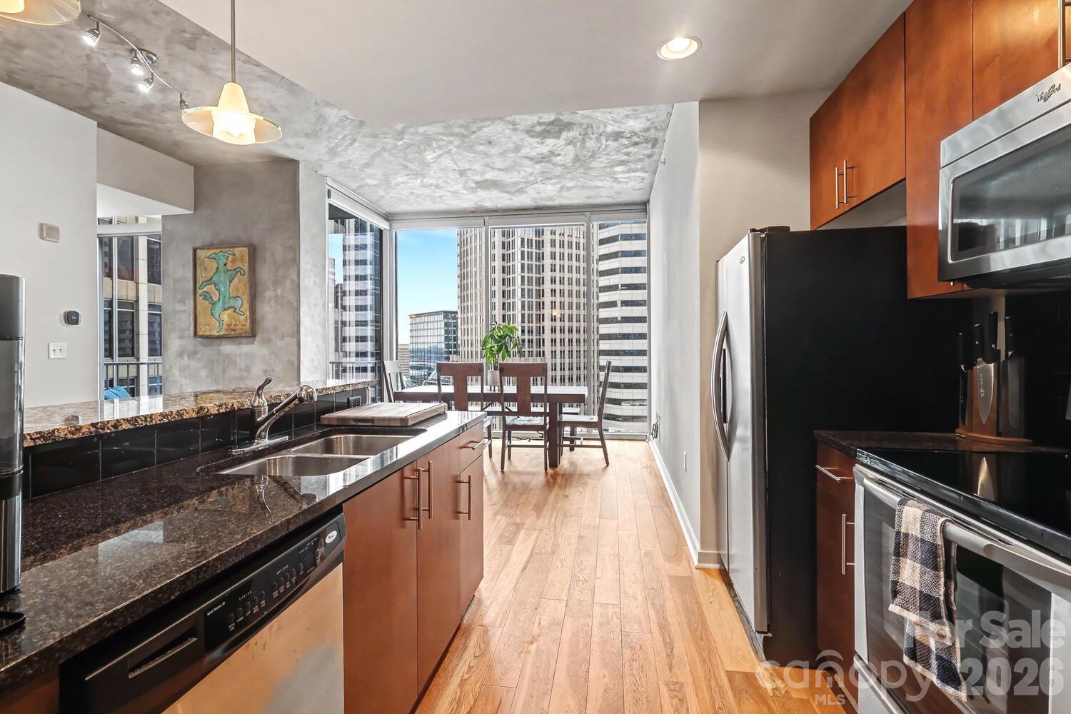 210 N Church Street #1507 — Charlotte