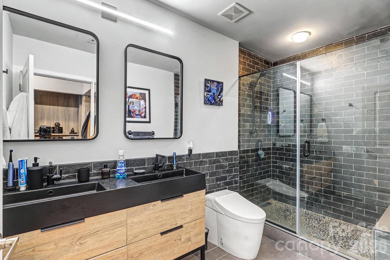 210 N Church Street #1507 — Charlotte