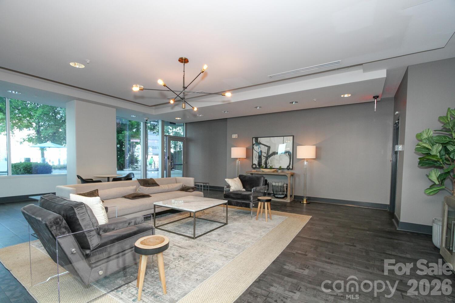 210 N Church Street #1507 — Charlotte