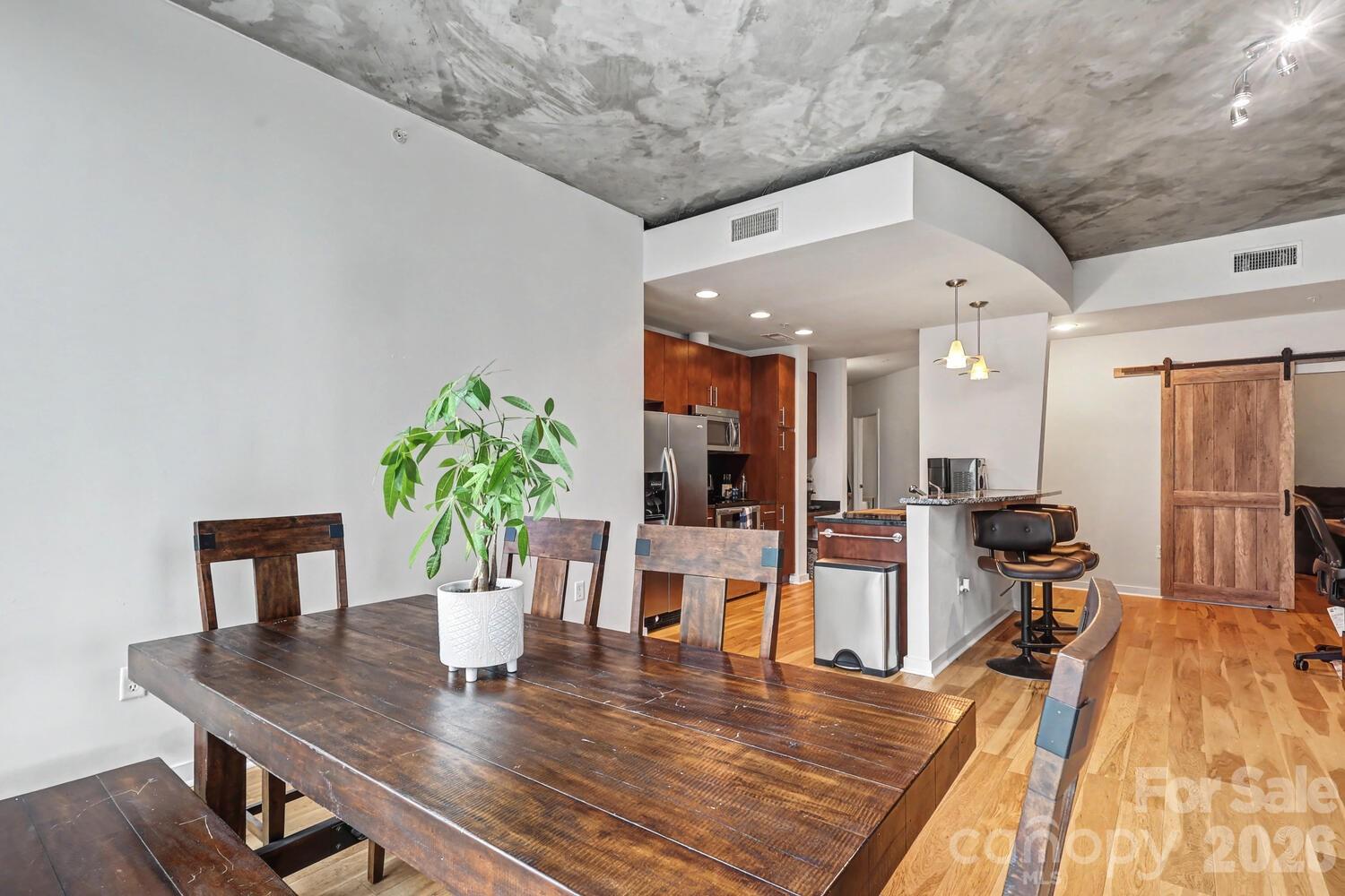 210 N Church Street #1507 — Charlotte