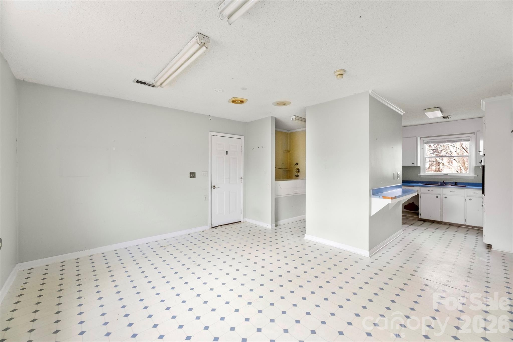 3835 Beaty Road — Gastonia