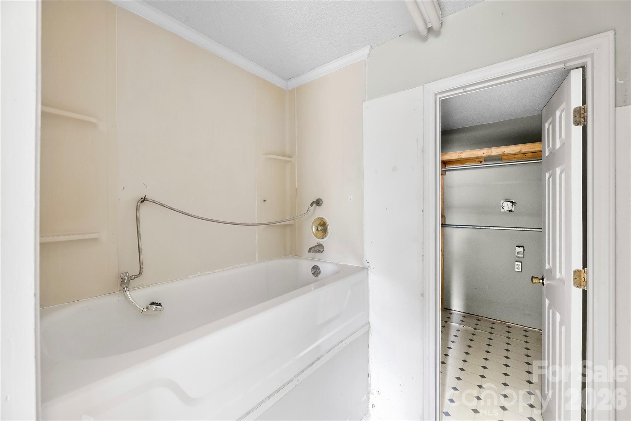 3835 Beaty Road — Gastonia