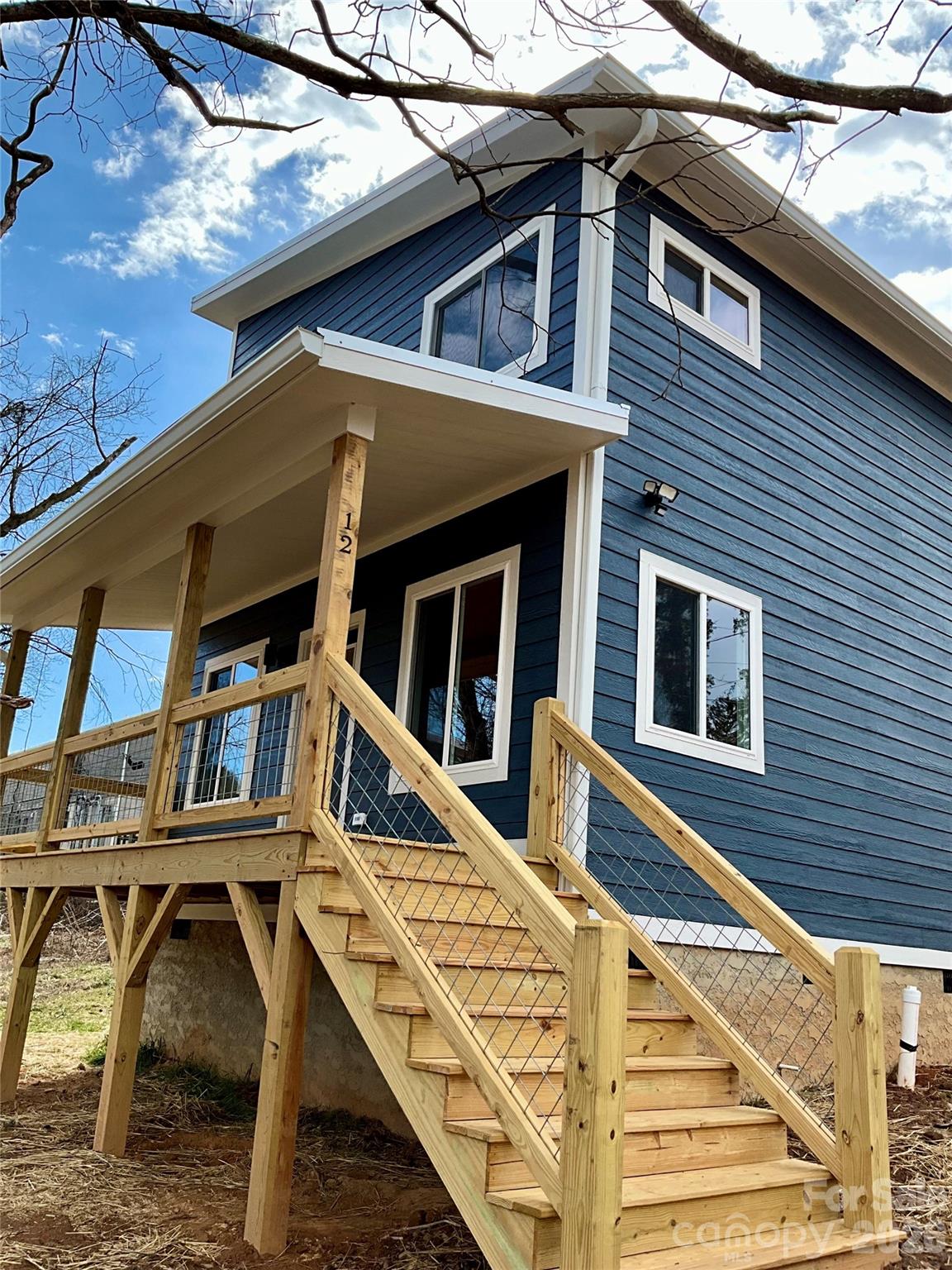 12 Center Street — Asheville