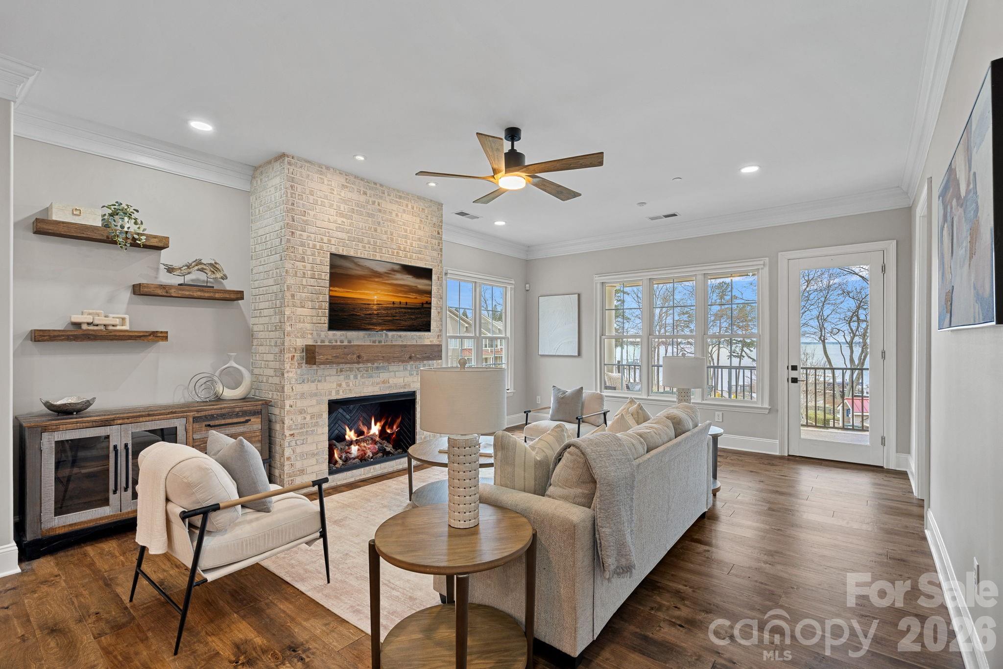 103 N Cove Key Lane — Mooresville