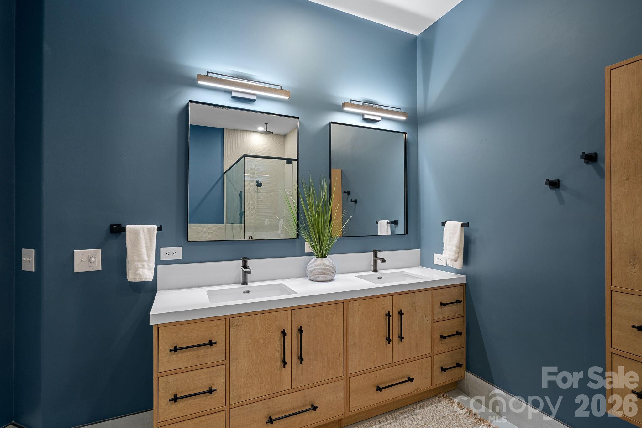 103 N Cove Key Lane — Mooresville