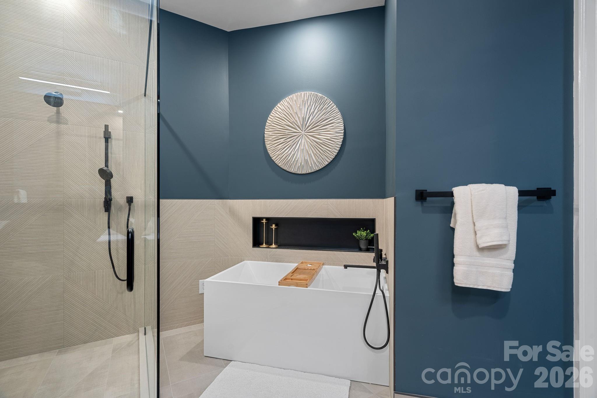 103 N Cove Key Lane — Mooresville