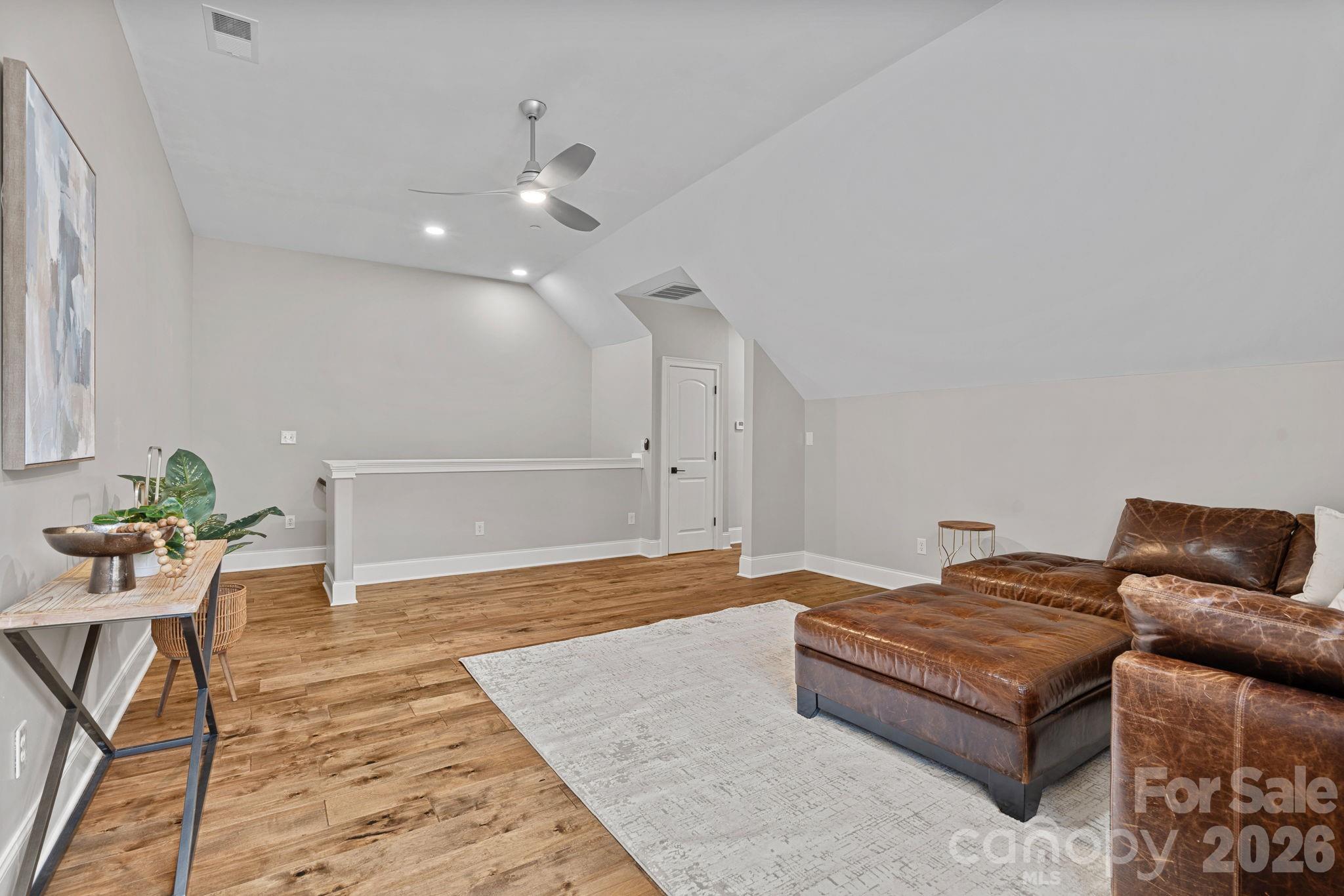 103 N Cove Key Lane — Mooresville