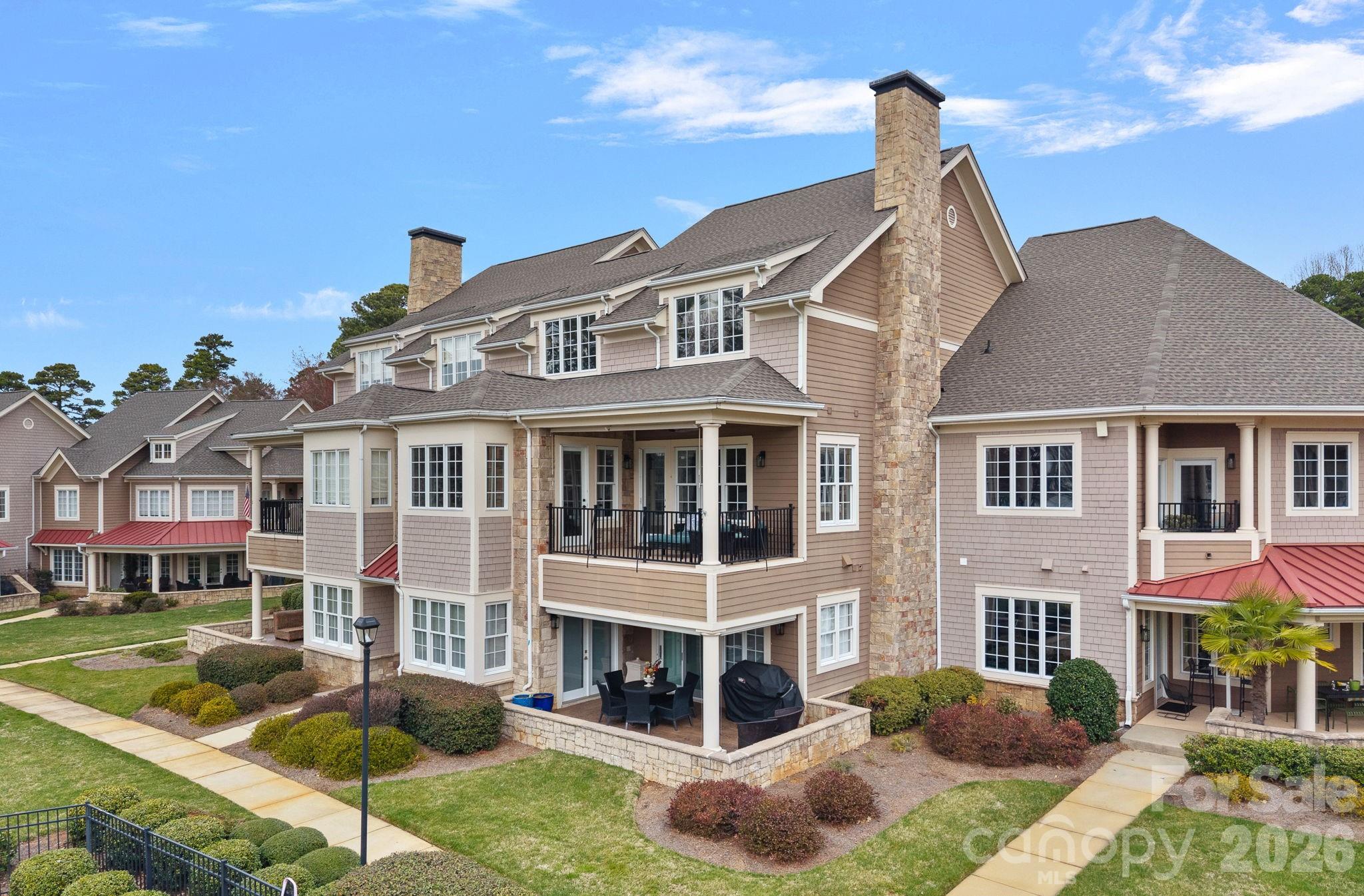 103 N Cove Key Lane — Mooresville