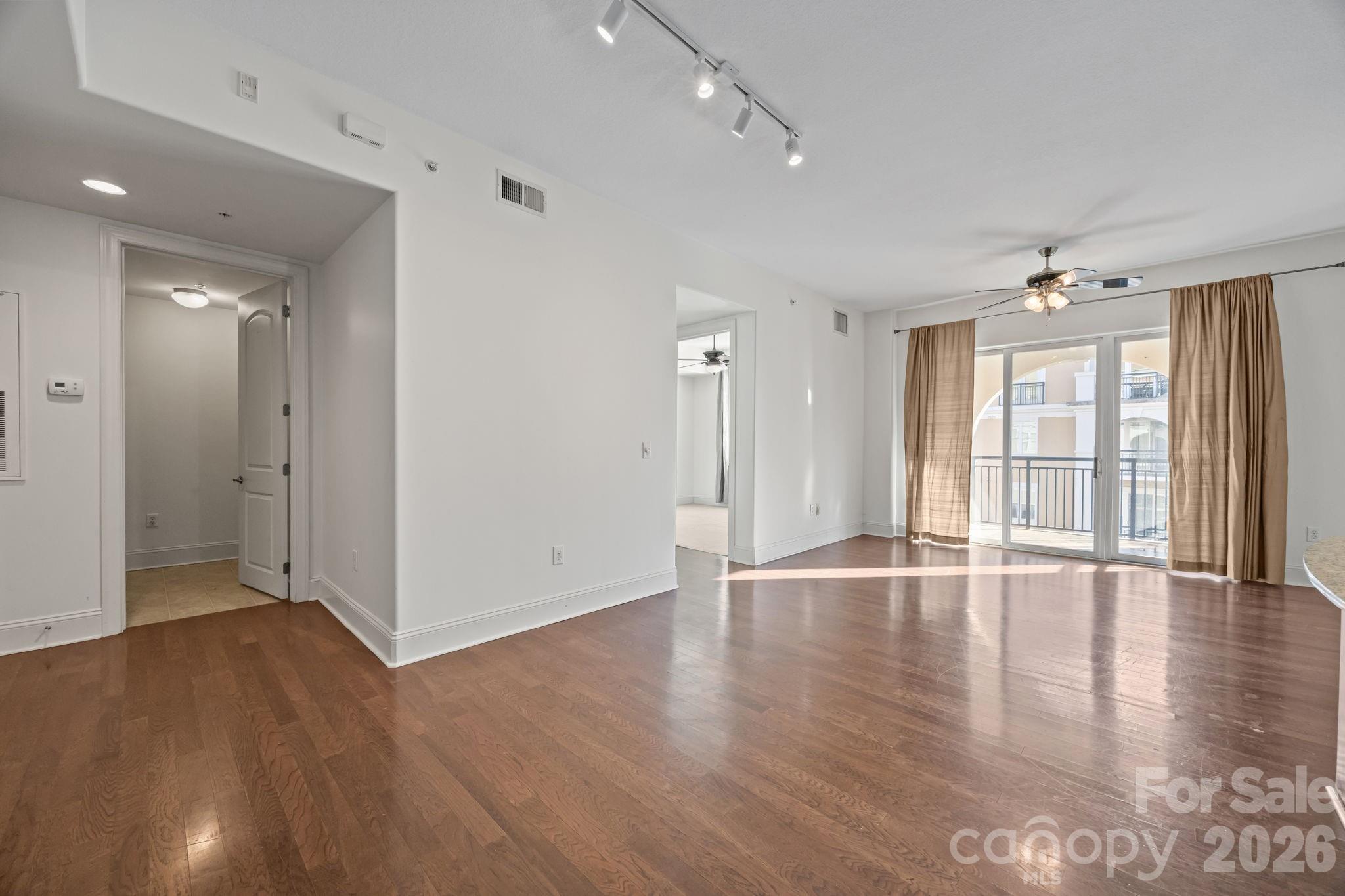4620 Piedmont Row Drive #609 — Charlotte