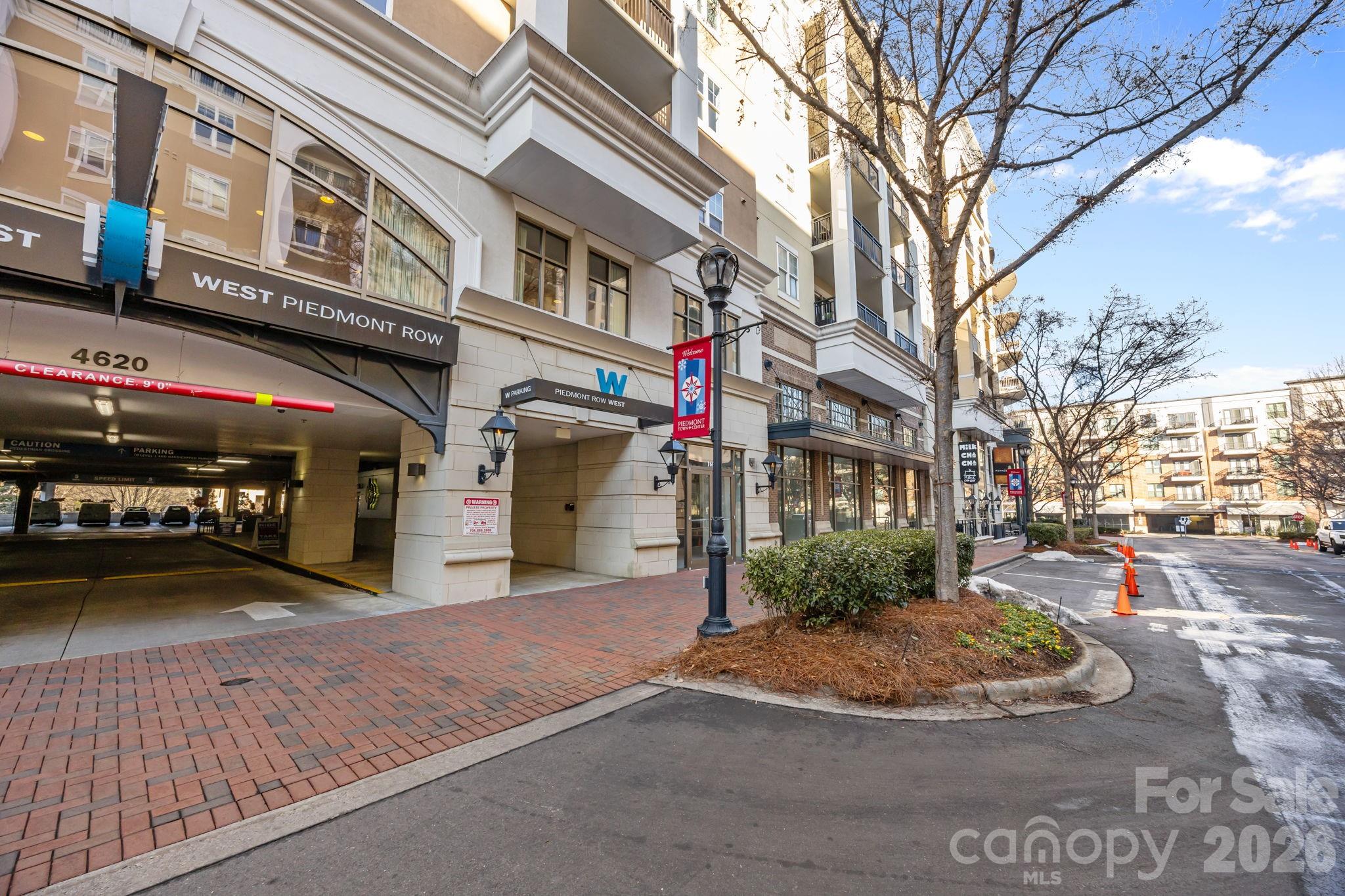 4620 Piedmont Row Drive #609 — Charlotte