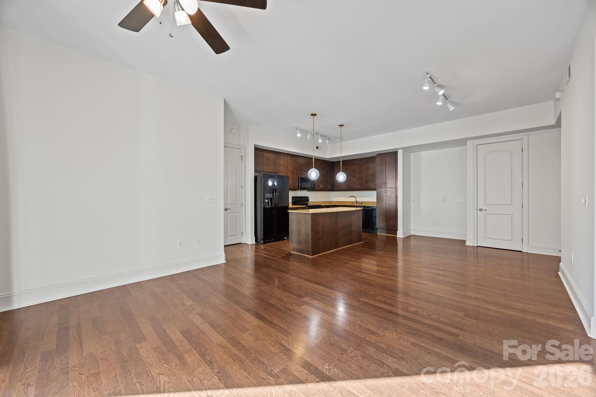 4620 Piedmont Row Drive #609 — Charlotte