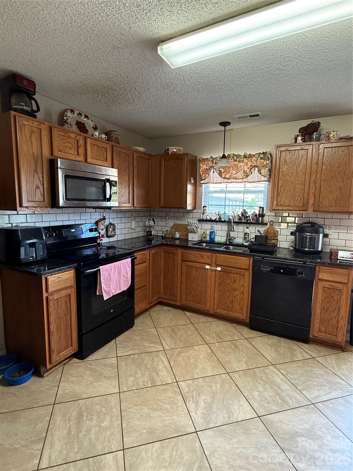 2026 Edenderry Drive — Statesville