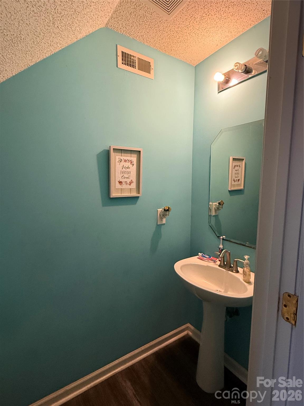 2026 Edenderry Drive — Statesville