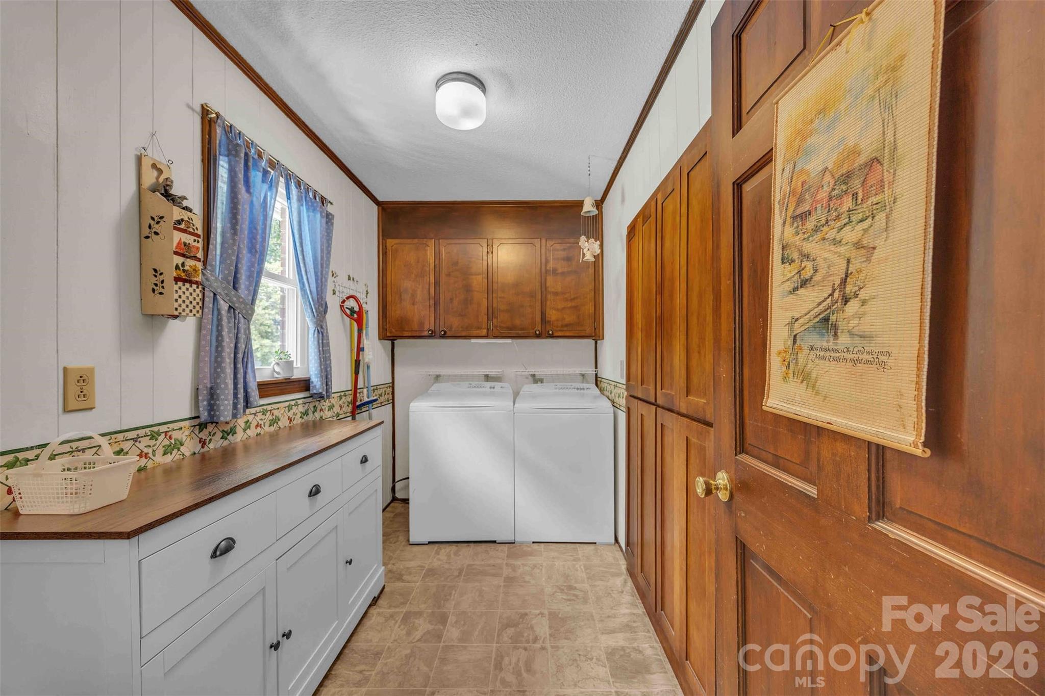 137 Proust Road — Statesville