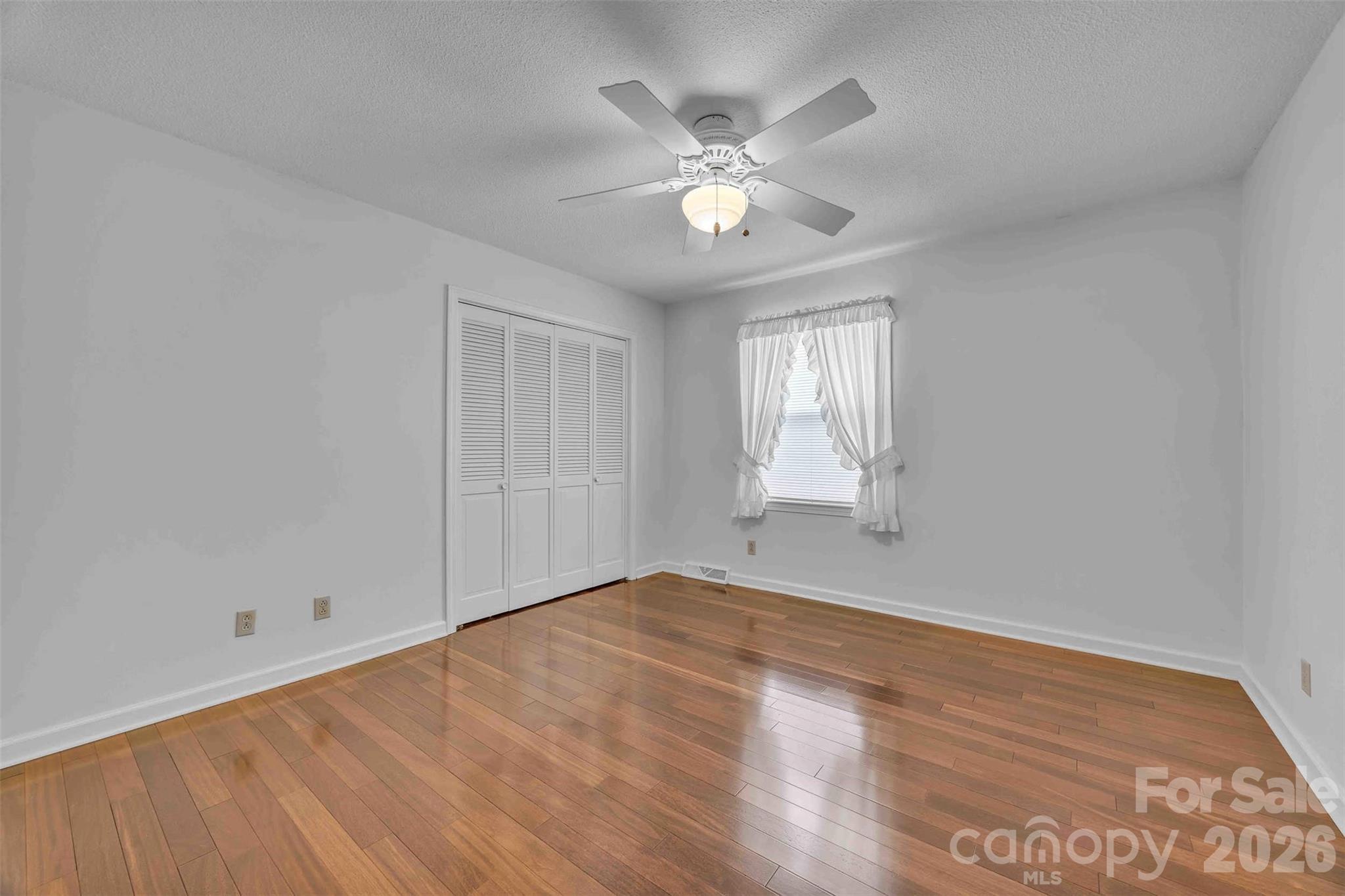 137 Proust Road — Statesville