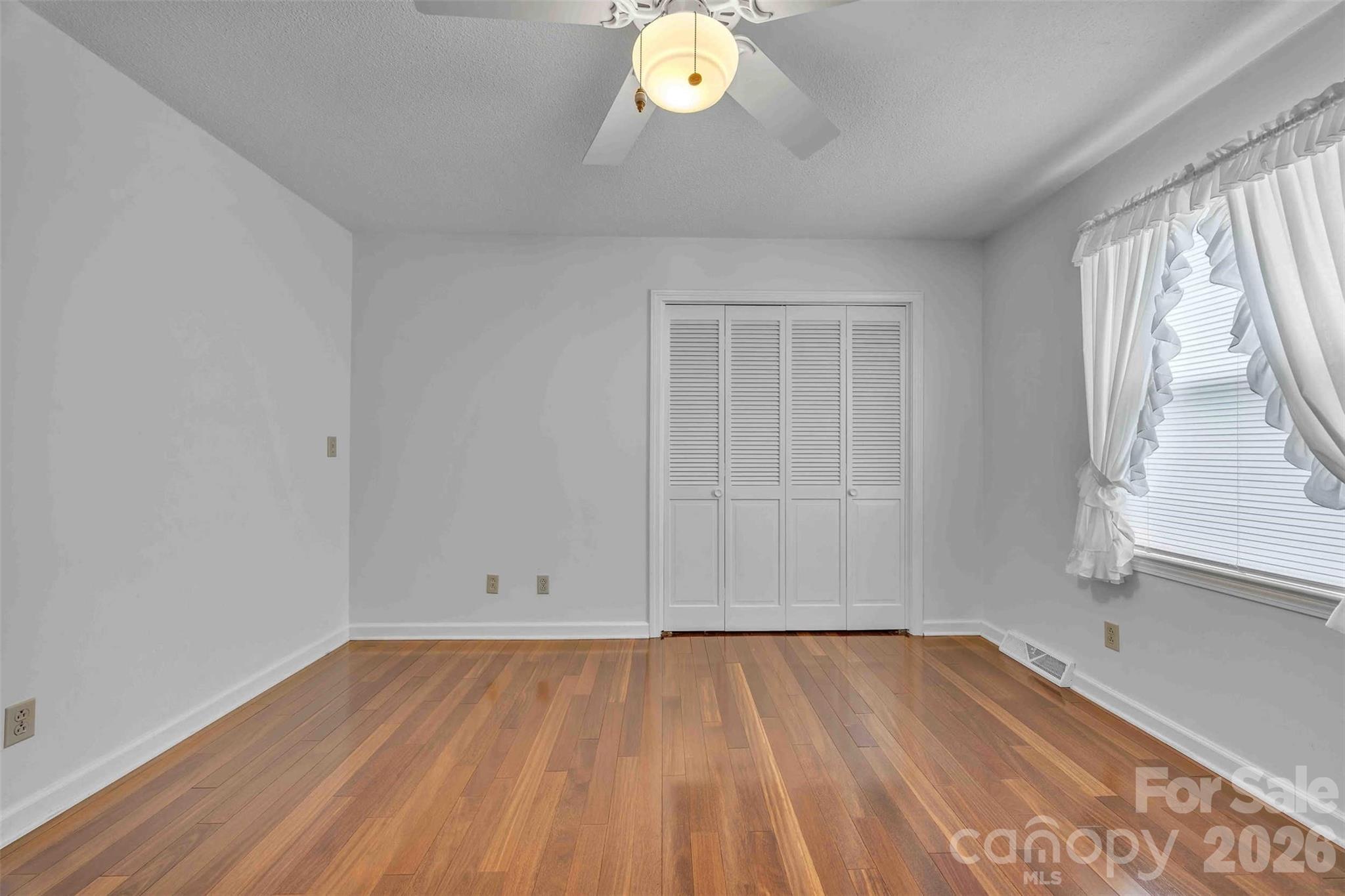 137 Proust Road — Statesville