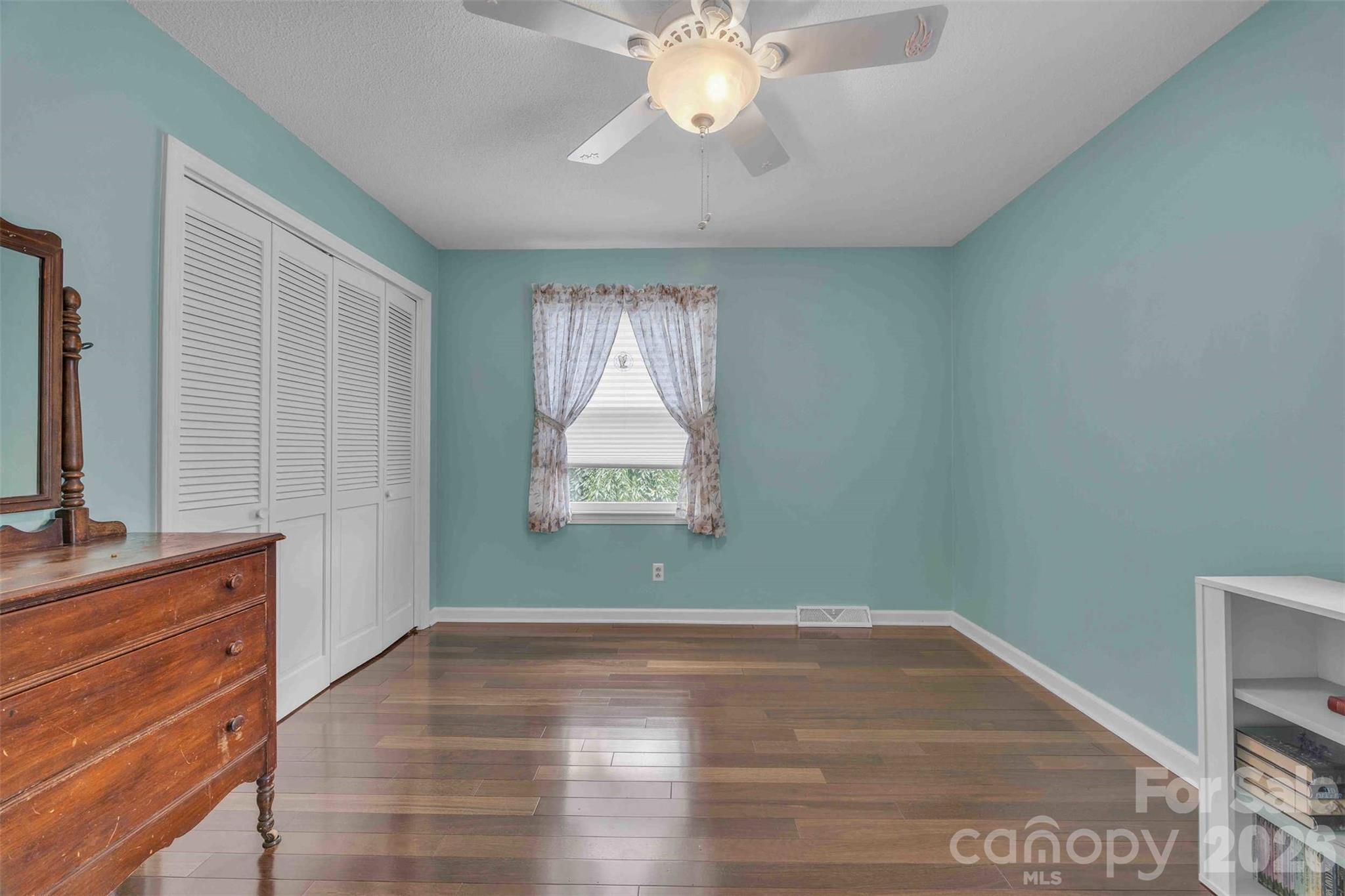 137 Proust Road — Statesville