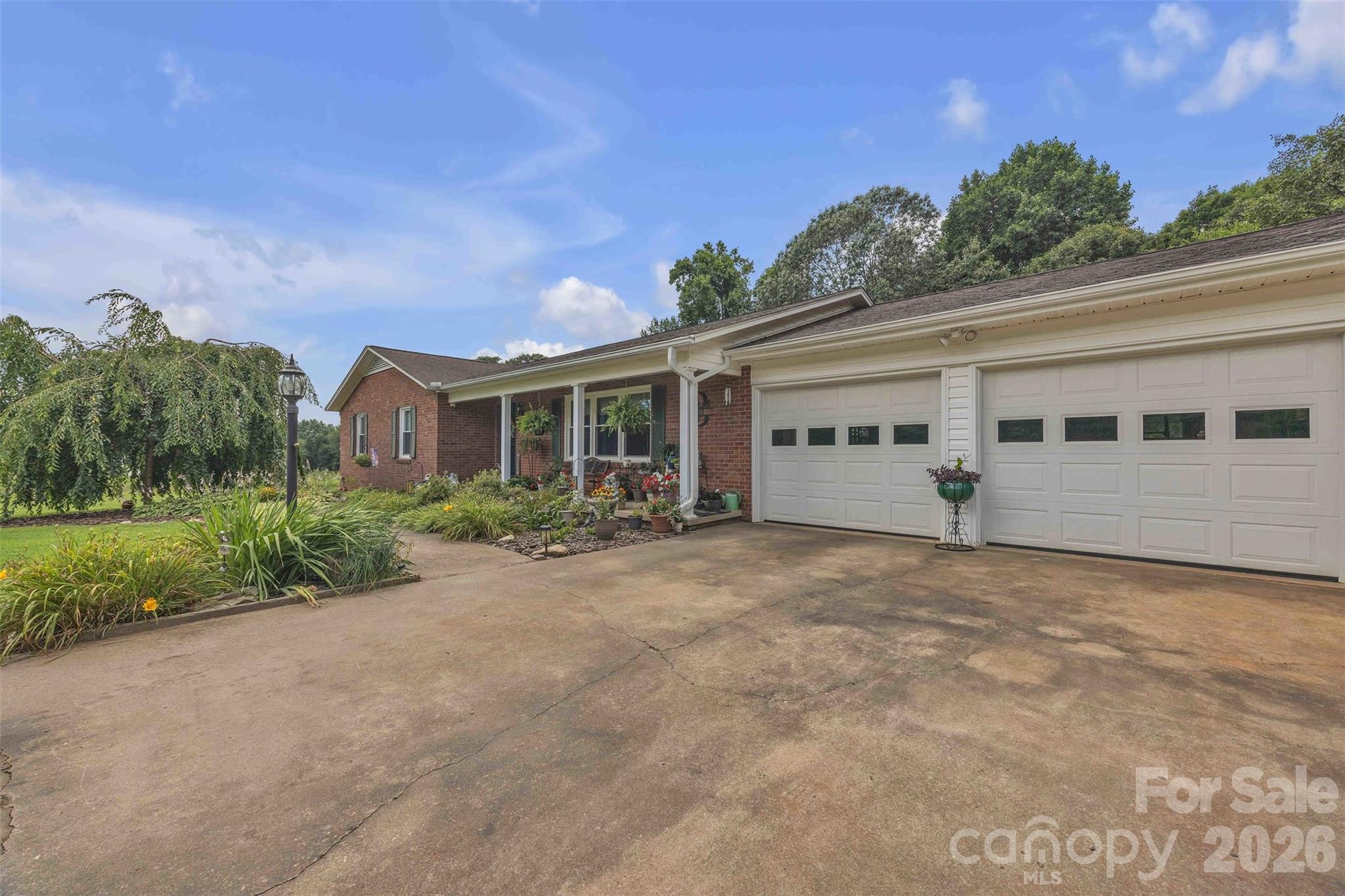 137 Proust Road — Statesville