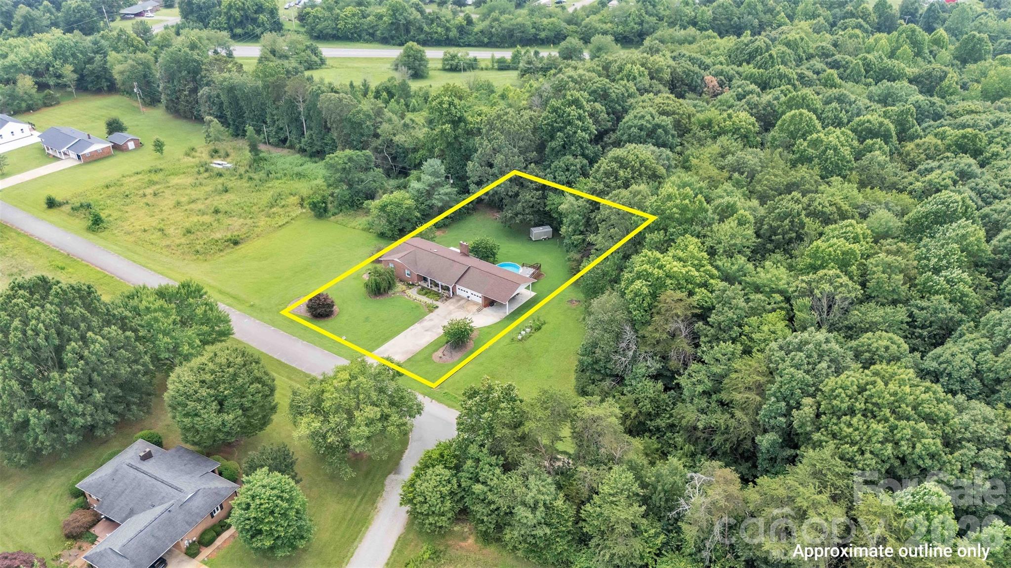 137 Proust Road — Statesville