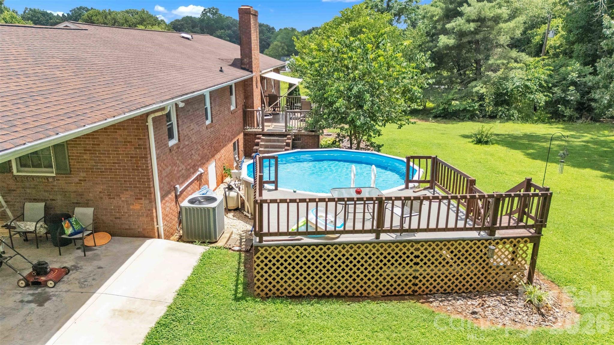137 Proust Road — Statesville